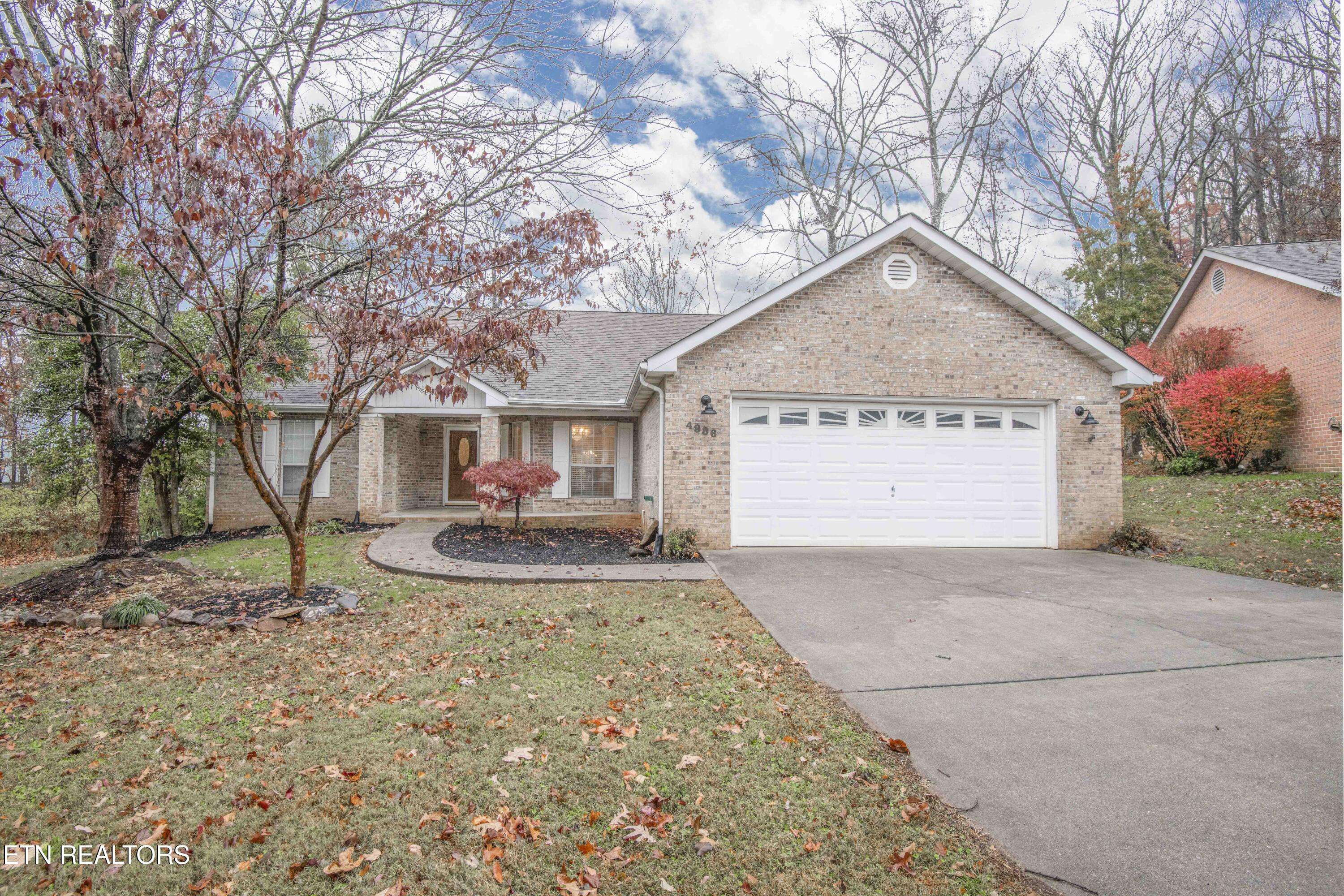 Maryville, TN 37801,4886 Masters DR