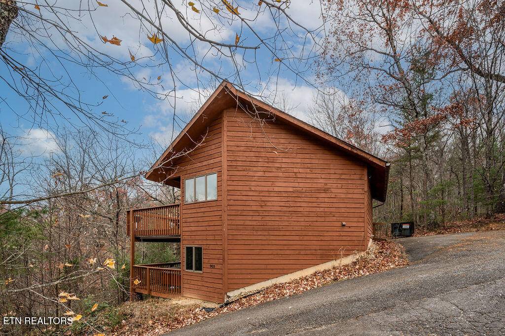 Gatlinburg, TN 37738,903 Old Field Ridge WAY