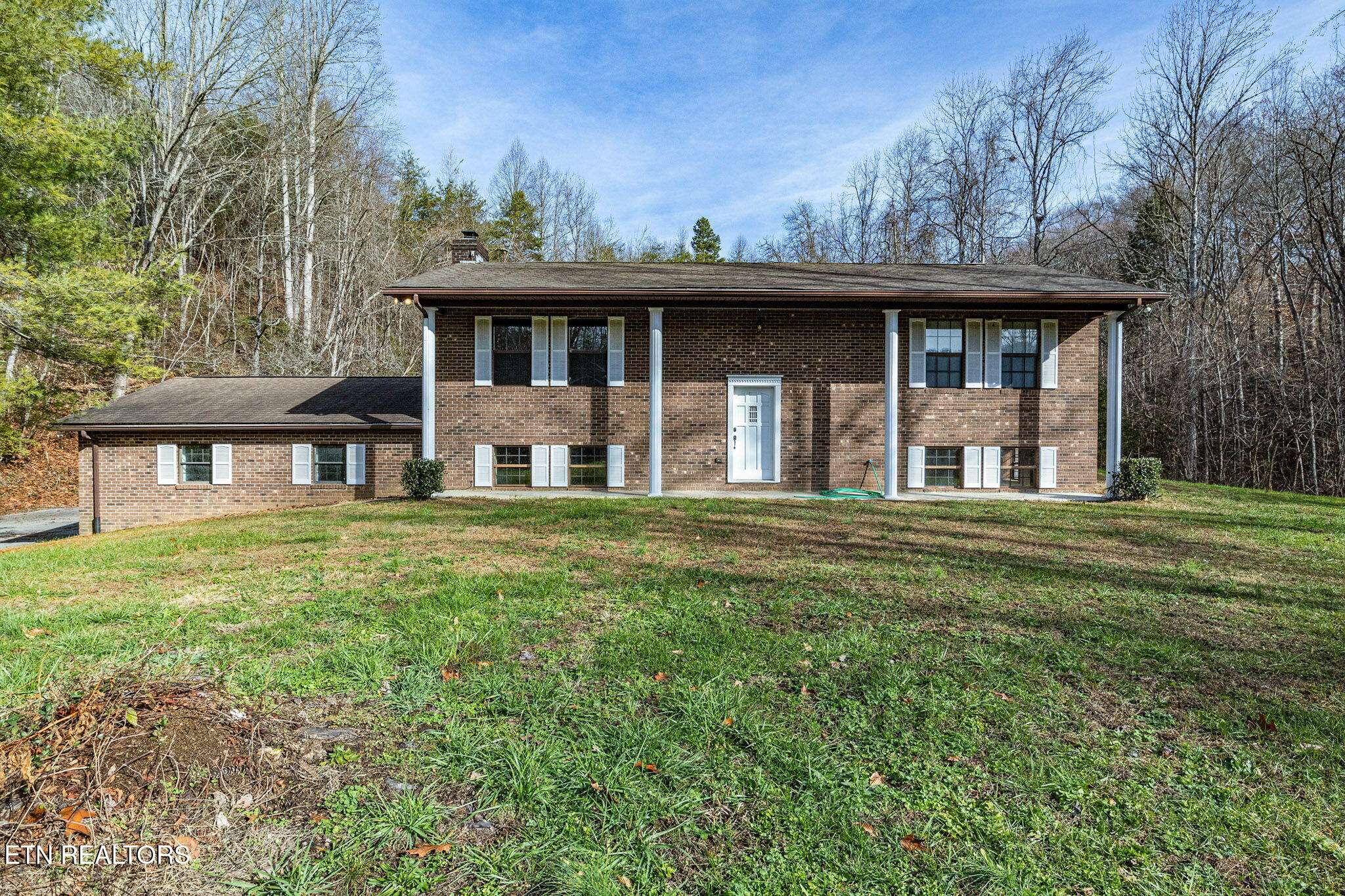 Dandridge, TN 37725,2313 Hall Rd