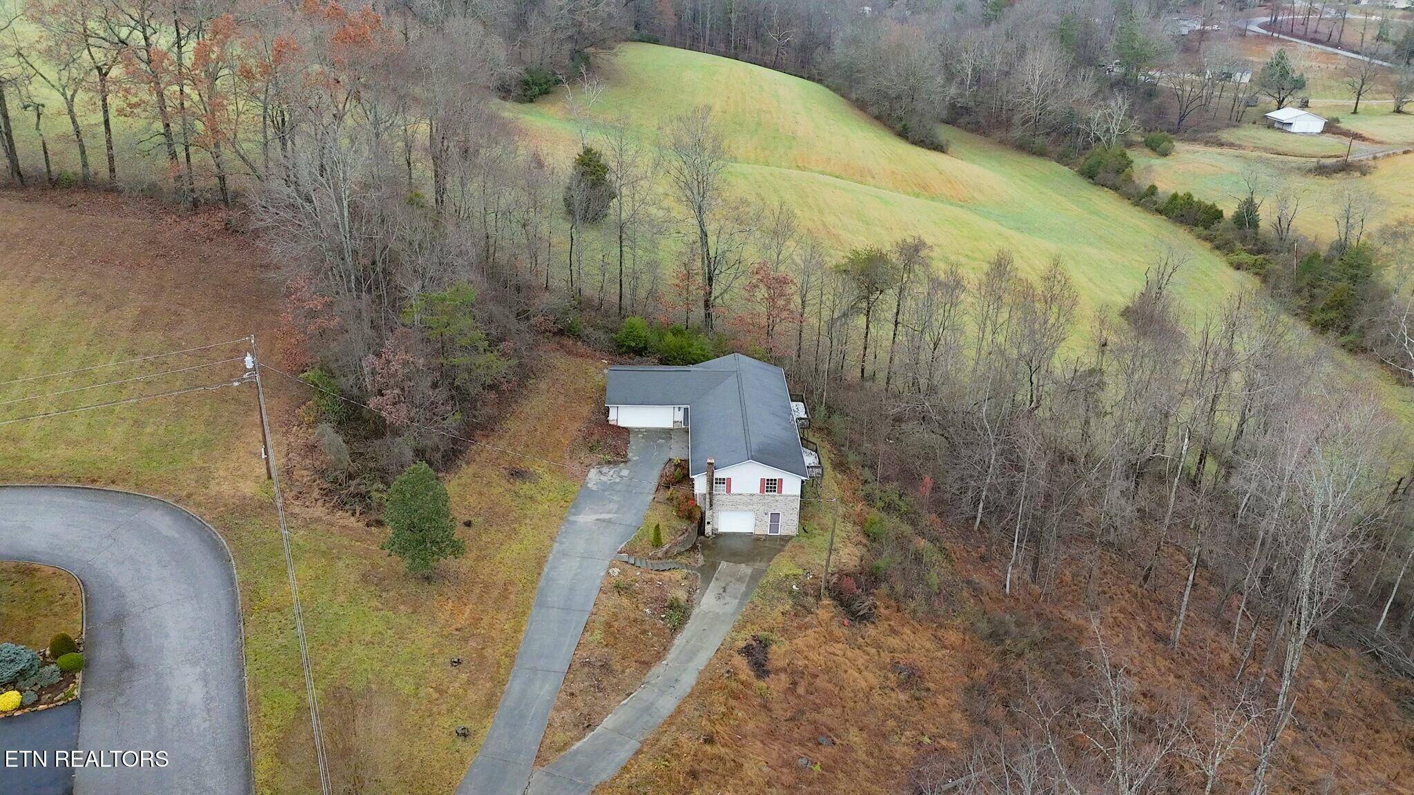 New Tazewell, TN 37825,228 Harmon CIR