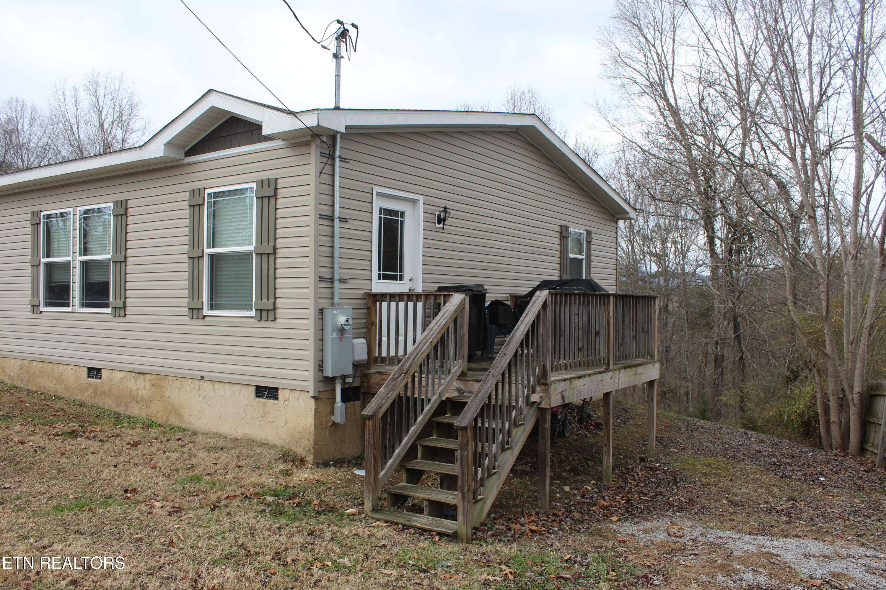 Jacksboro, TN 37757,520 Mcdeerman Rd