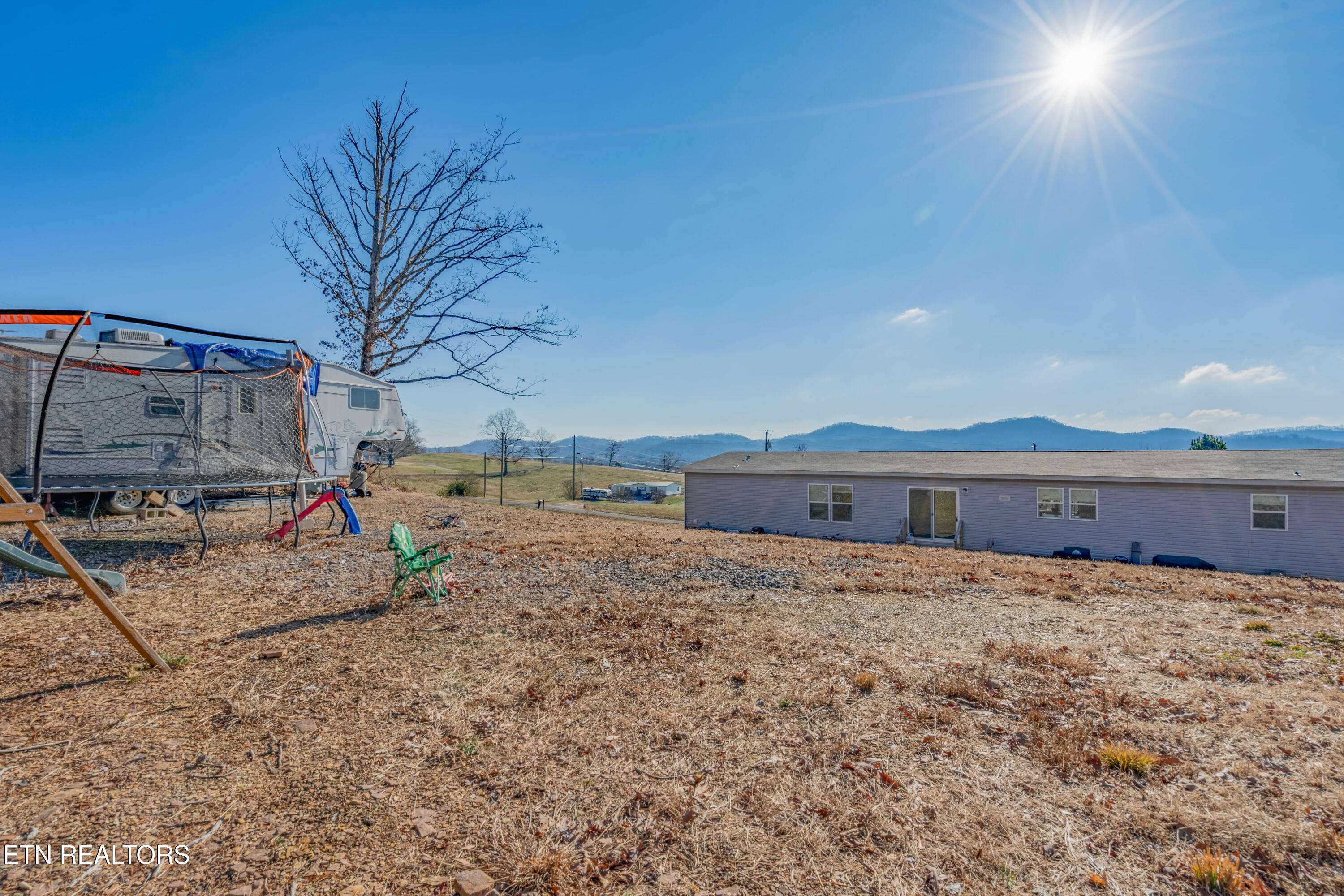 Rutledge, TN 37861,509 Smokey Rd