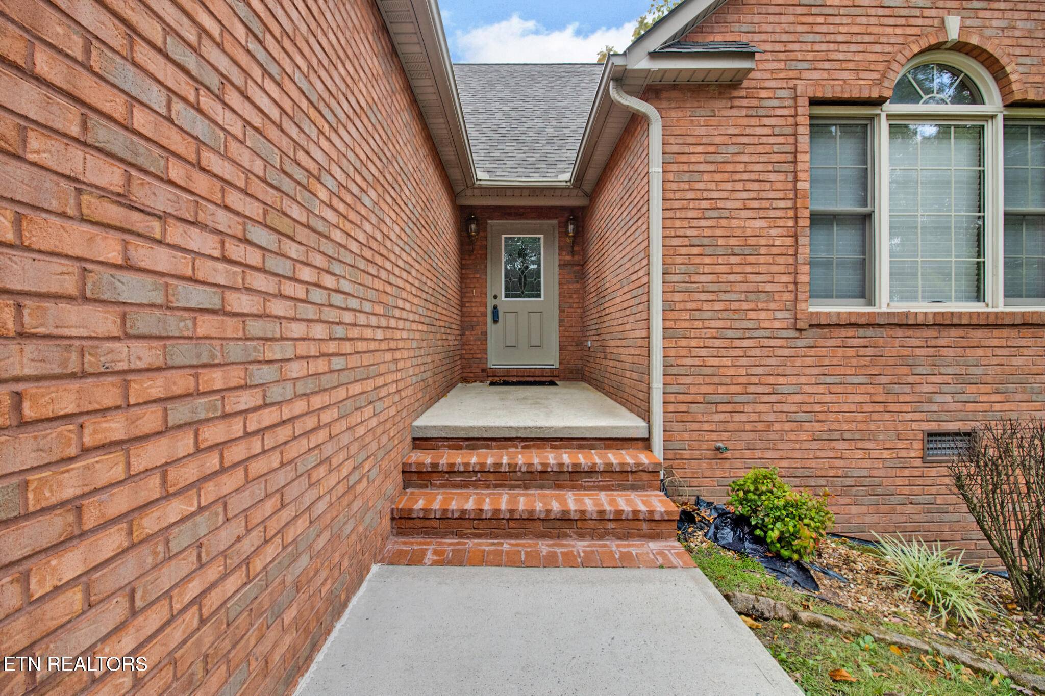 Crossville, TN 38555,1267 Holiday DR