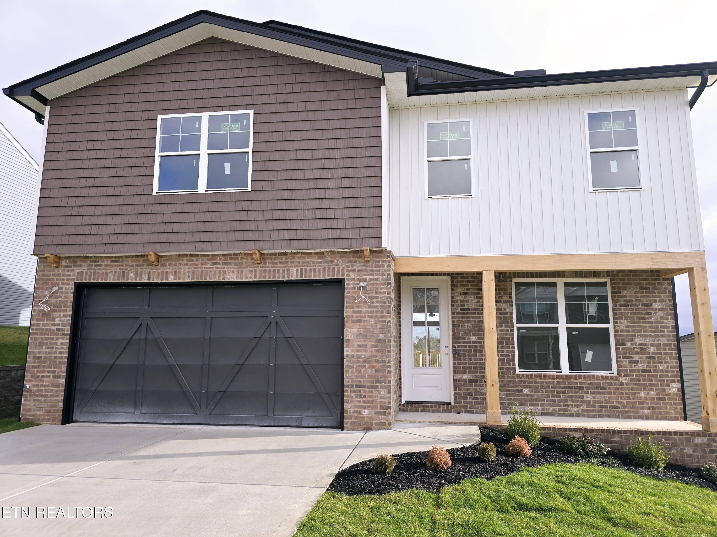 Knoxville, TN 37921,4732 Finley Ridge LN
