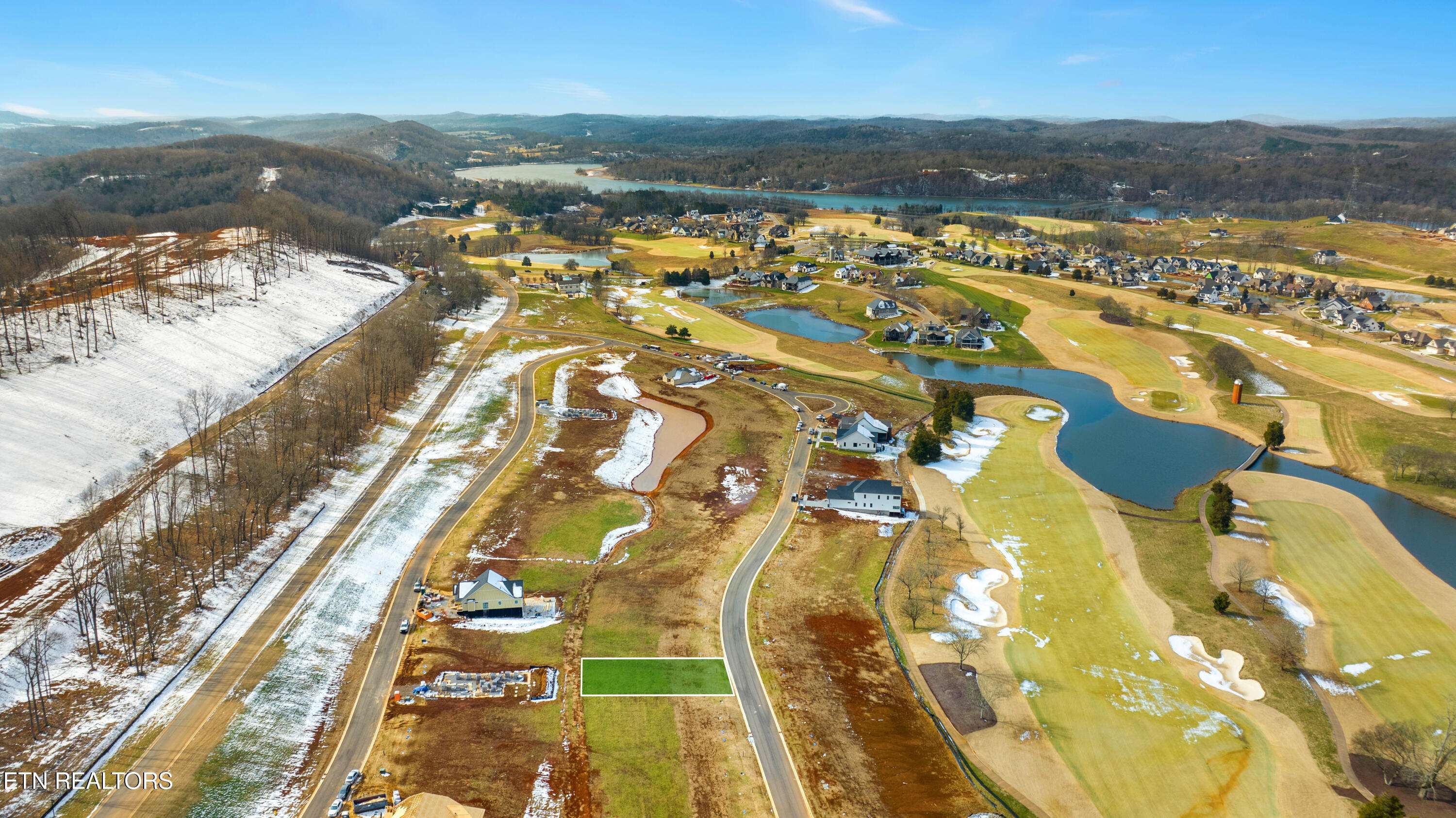 Loudon, TN 37774,958 Black Bear CIR