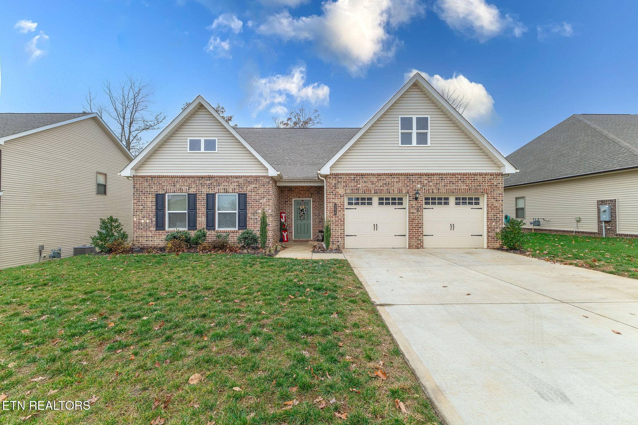 Lenoir City, TN 37771,284 Aspen DR