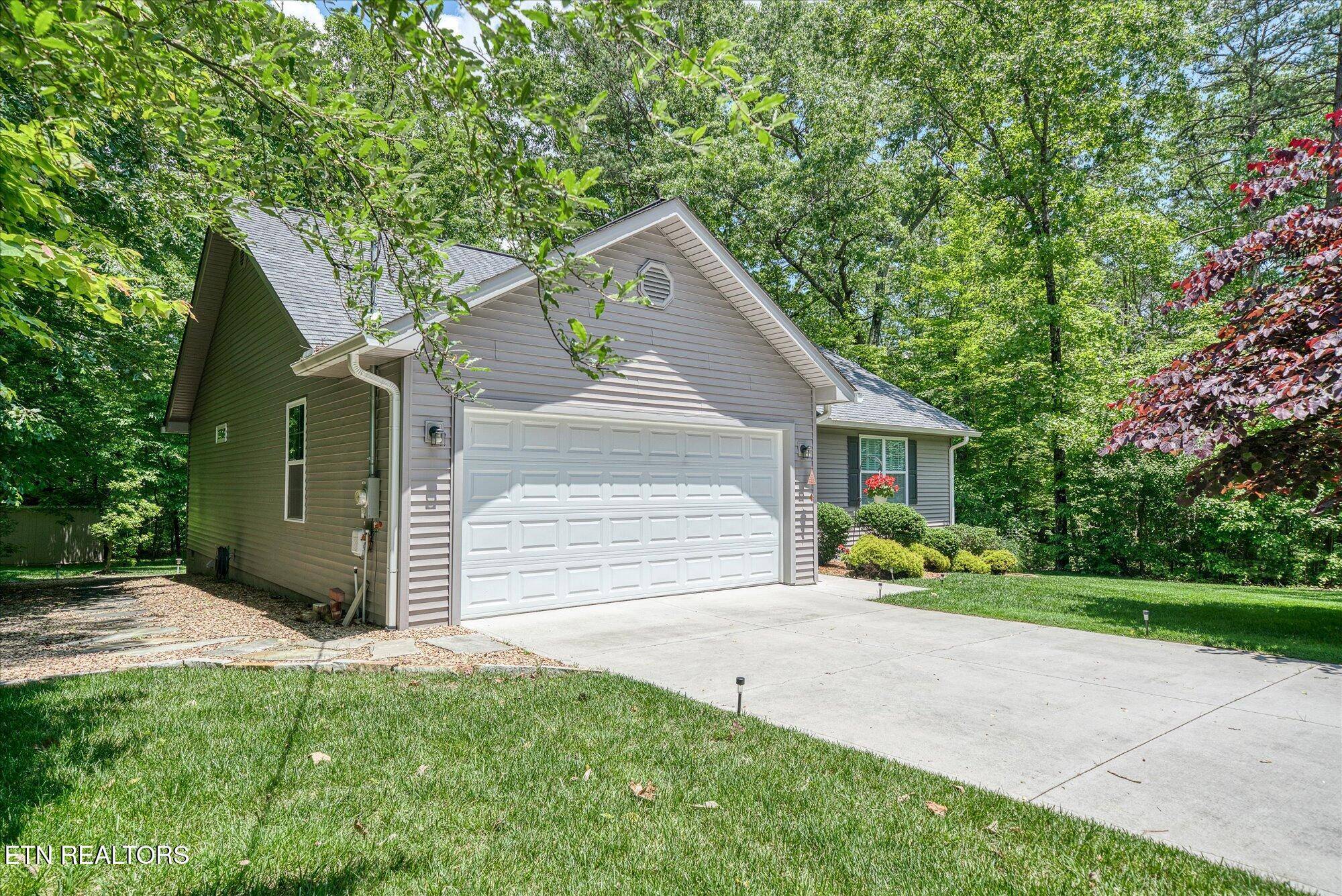 Crossville, TN 38558,106 Cappshire Rd. Rd