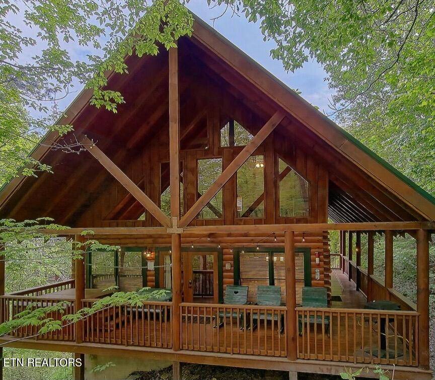 Pigeon Forge, TN 37863,701 Ridgewood WAY
