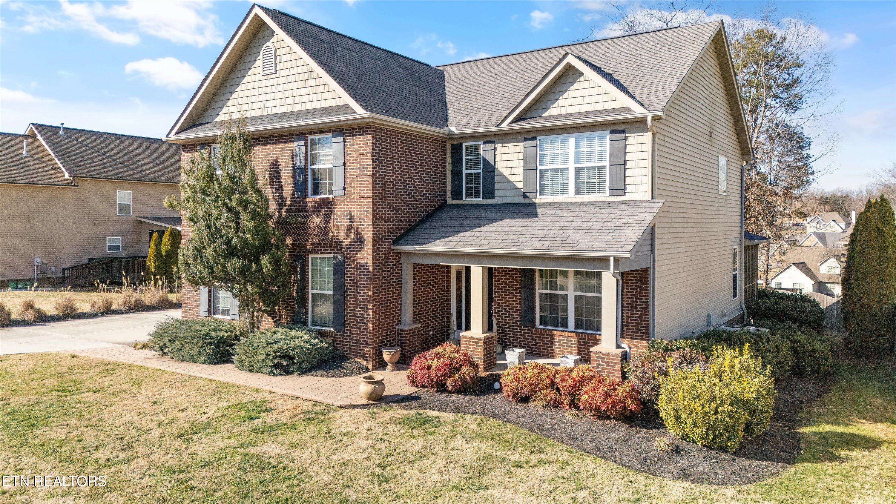 Lenoir City, TN 37771,756 Glenview DR