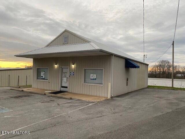 Byrdstown, TN 38549,828 Main St