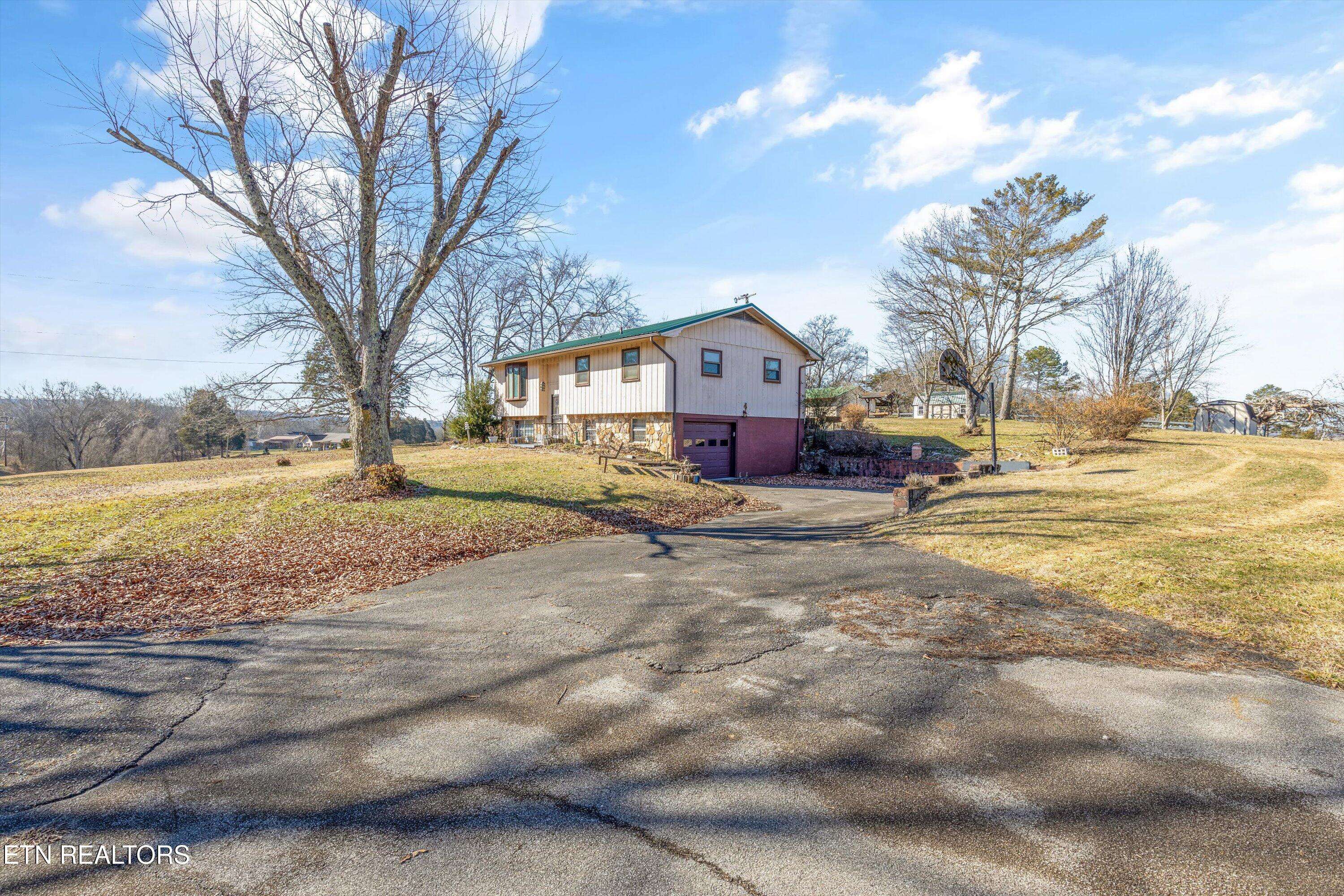 Strawberry Plains, TN 37871,9347 Strawberry Plains PIKE