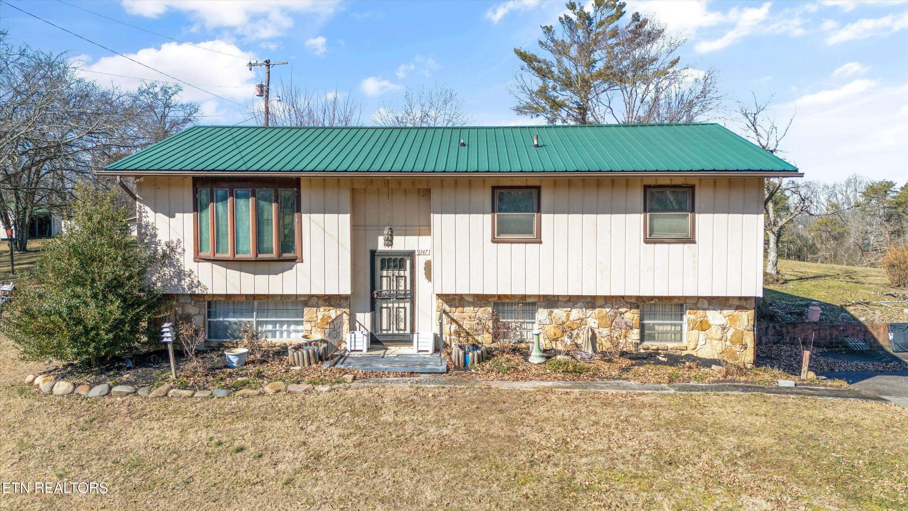 Strawberry Plains, TN 37871,9347 Strawberry Plains PIKE