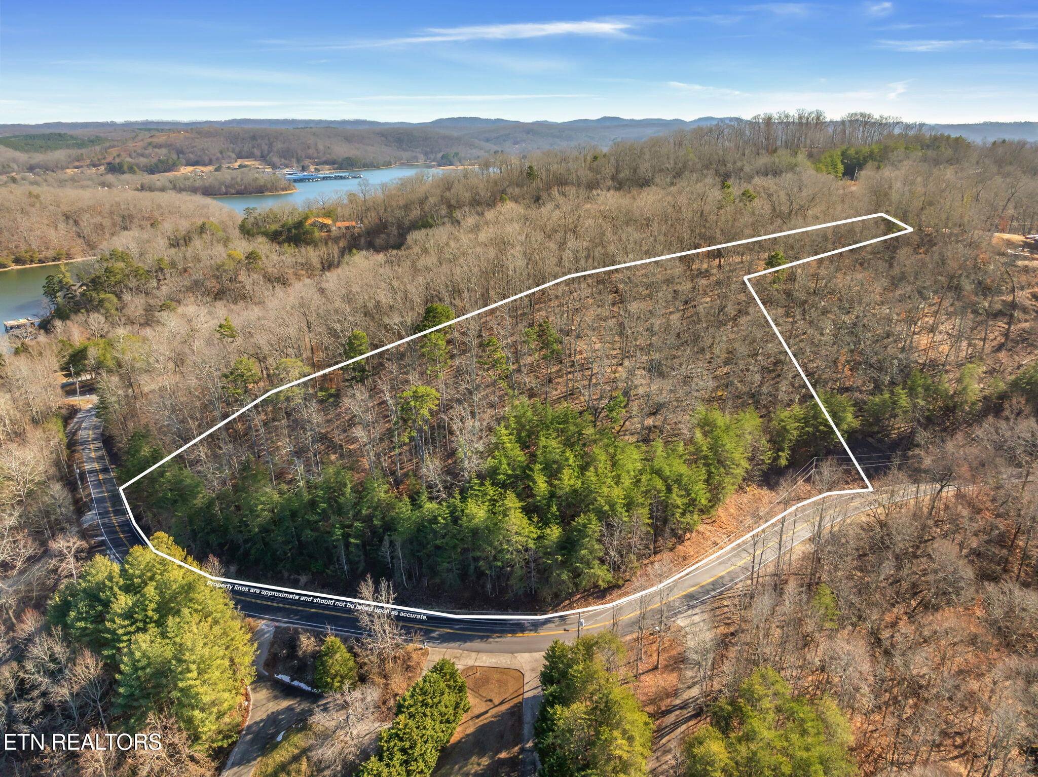 Ten Mile, TN 37880,206 Black Hawk DR
