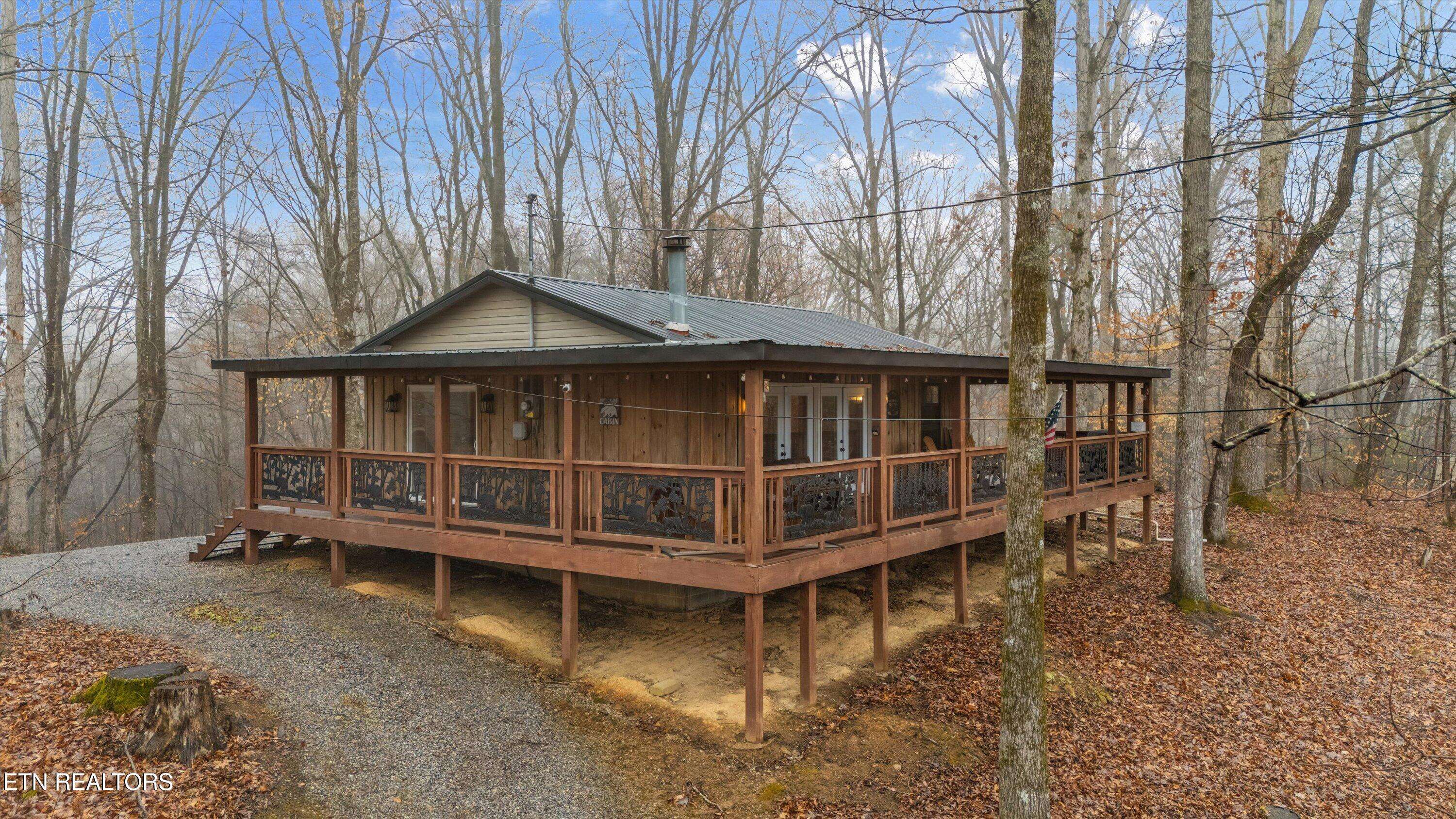 Cosby, TN 37722,3068 Winding WAY