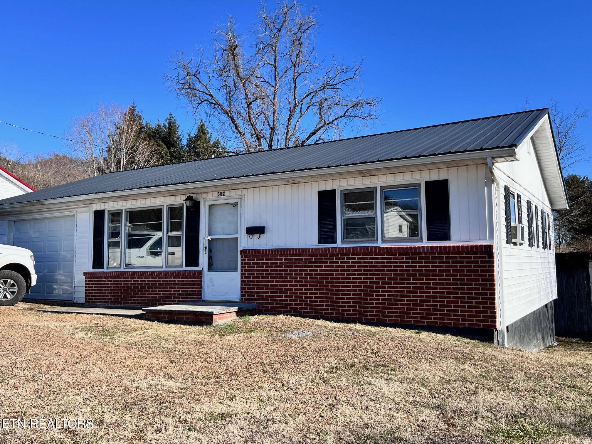 Rogersville, TN 37857,302 Armstrong St