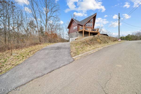 Sevierville, TN 37876,2322 Wingspan DR