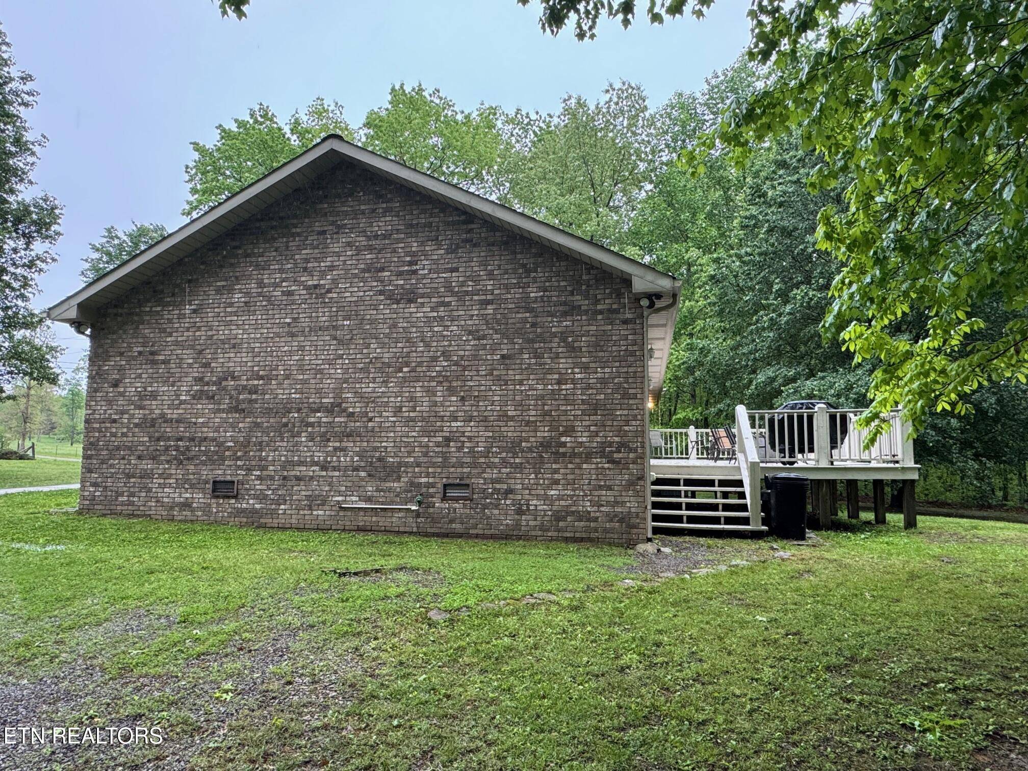 Grimsley, TN 38565,1039 South LN