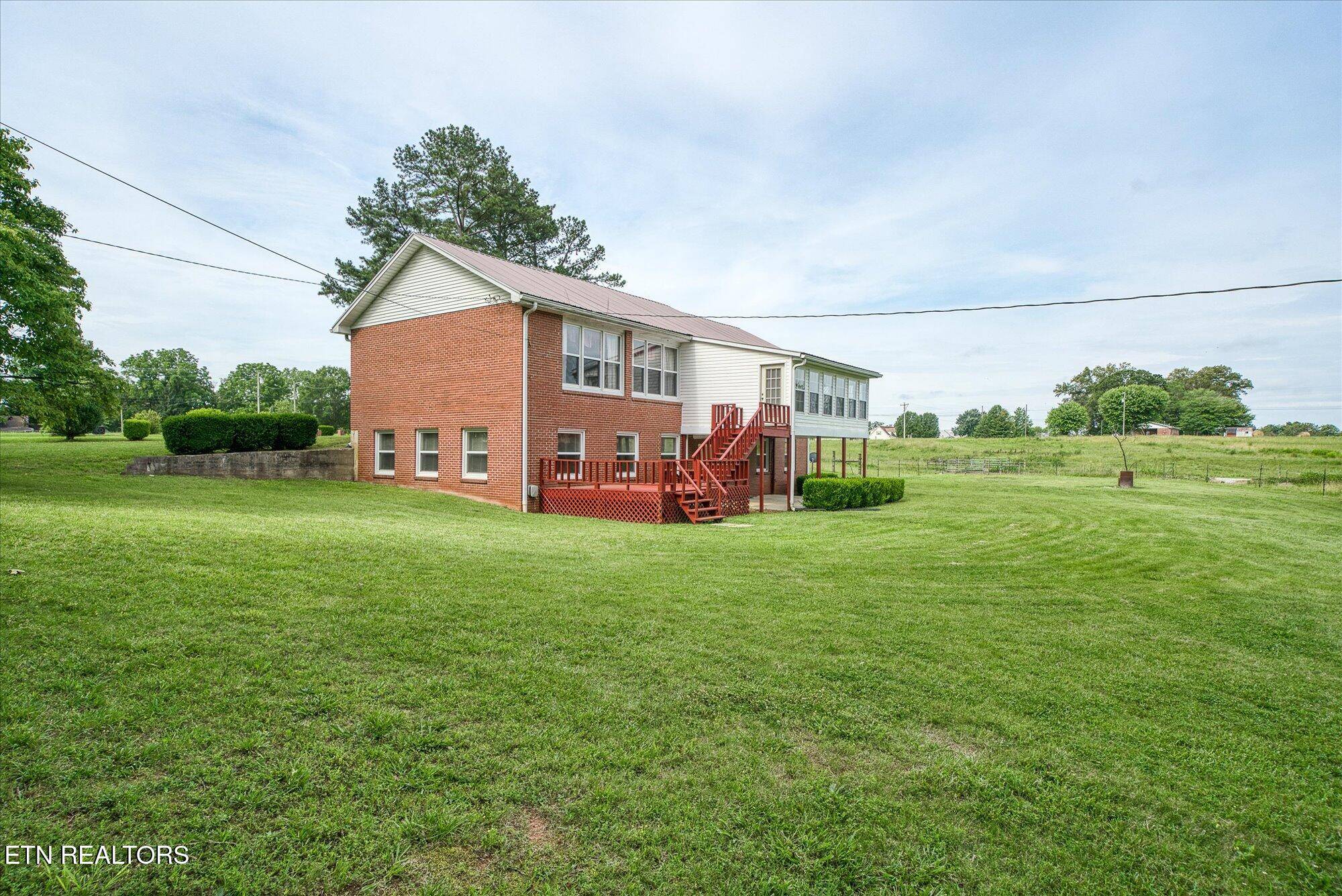Sparta, TN 38583,165 Almyra Rd