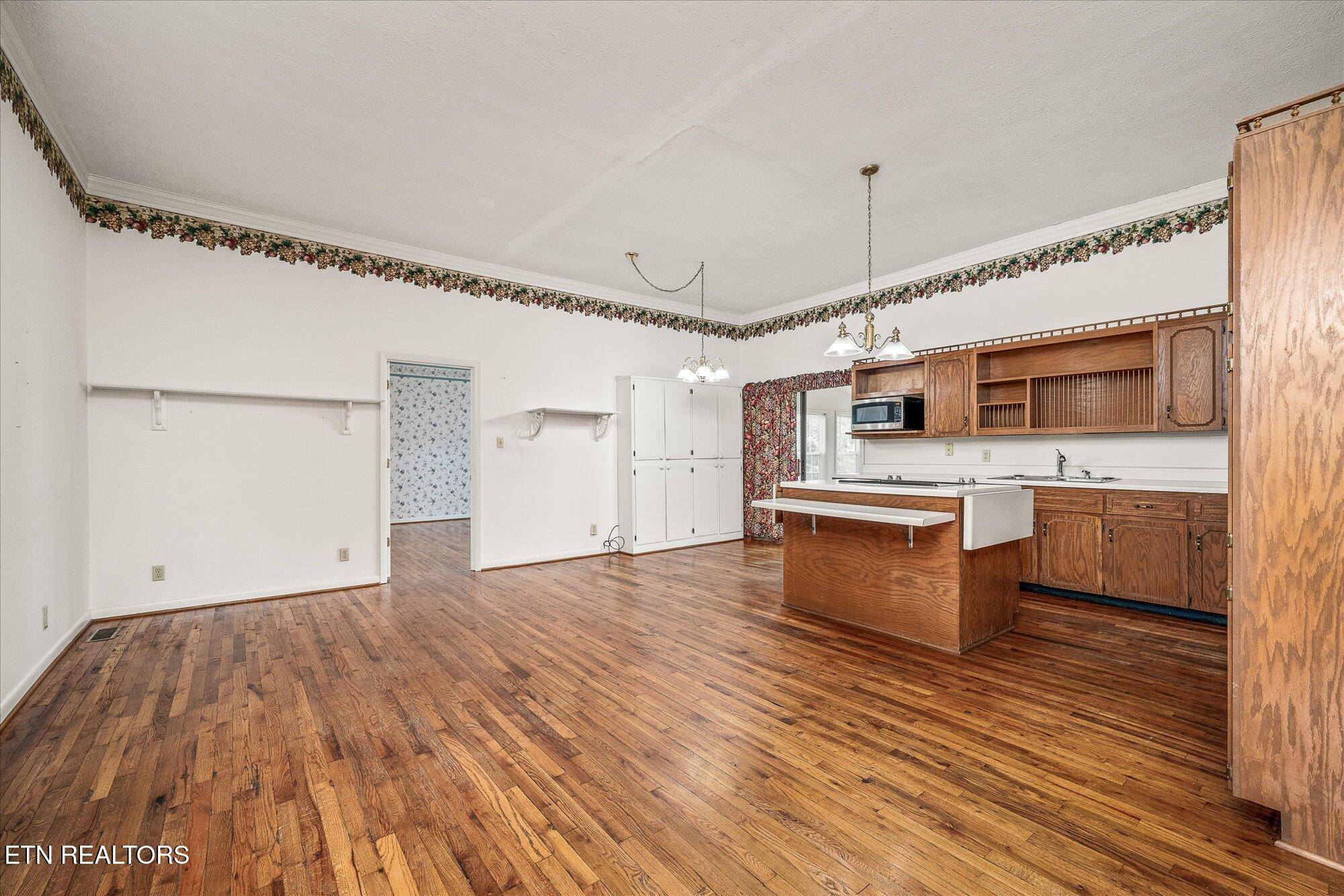 Sparta, TN 38583,165 Almyra Rd