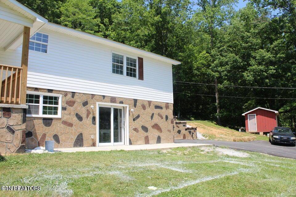 Speedwell, TN 37870,2915 Flat Hollow Rd