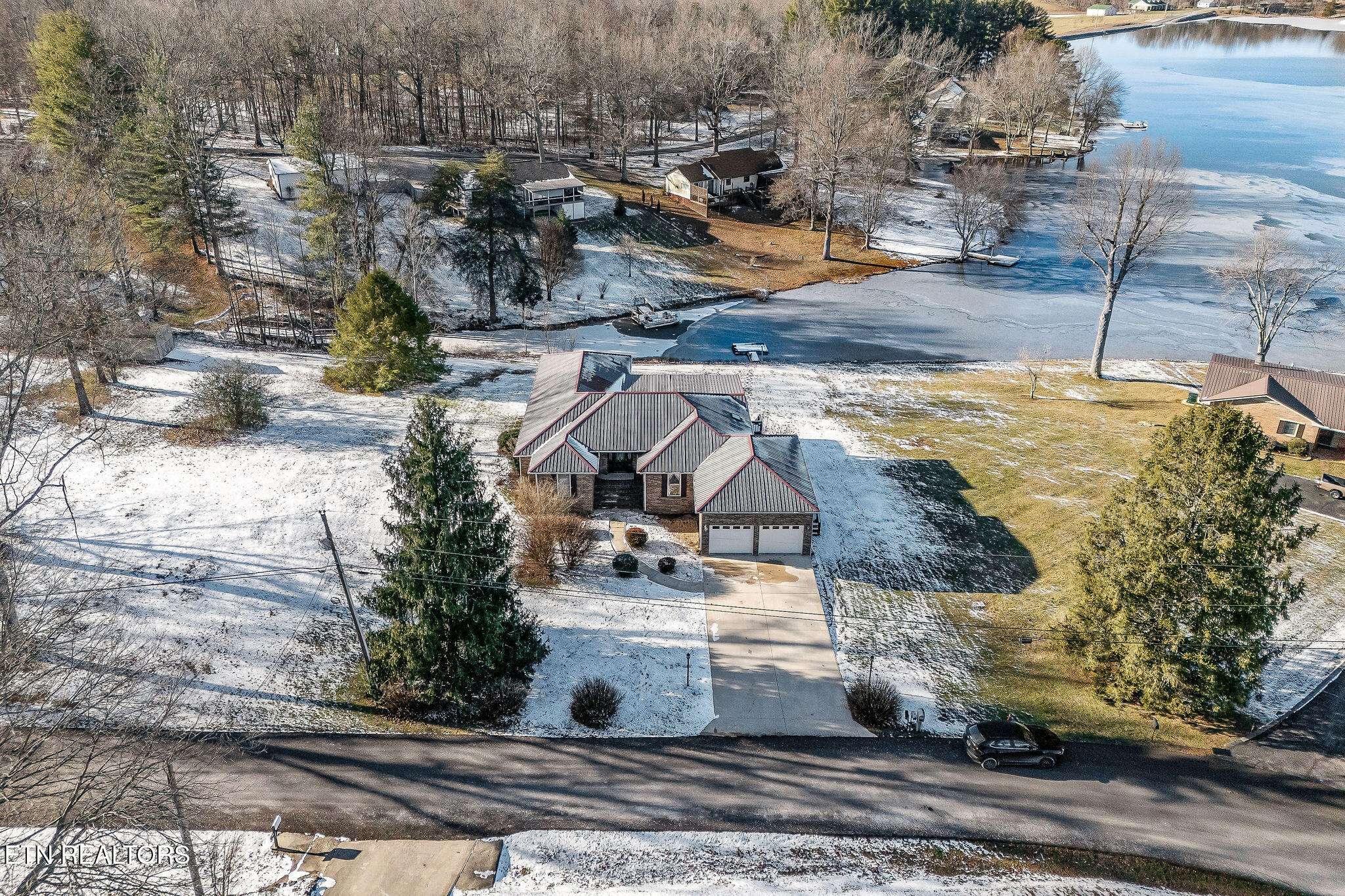 Sparta, TN 38583,296 IDLEWILD DR. DR