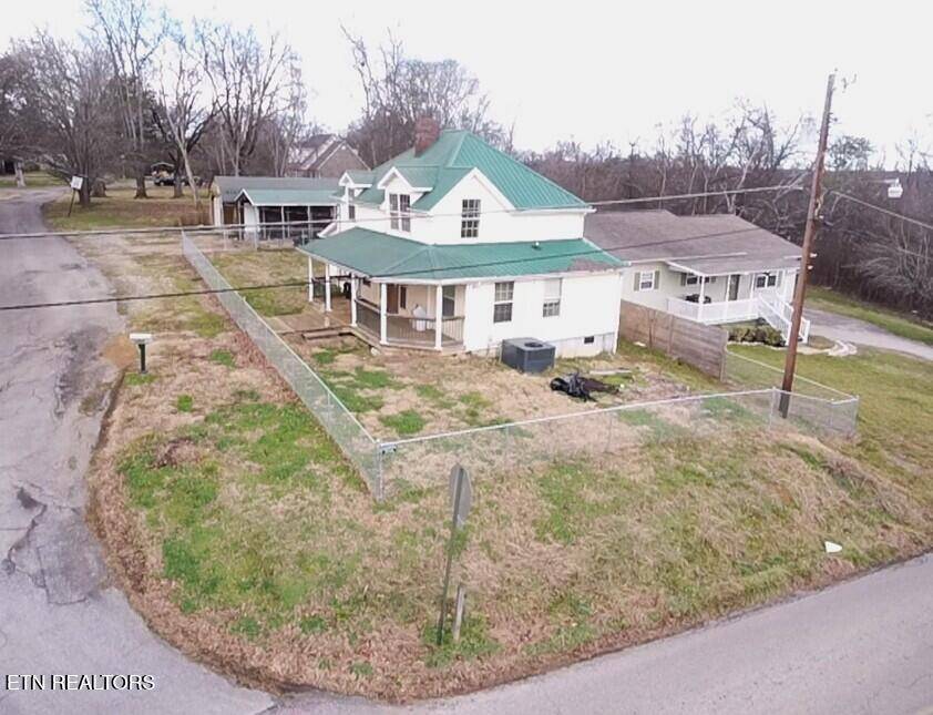 Friendsville, TN 37737,304 2Nd Ave