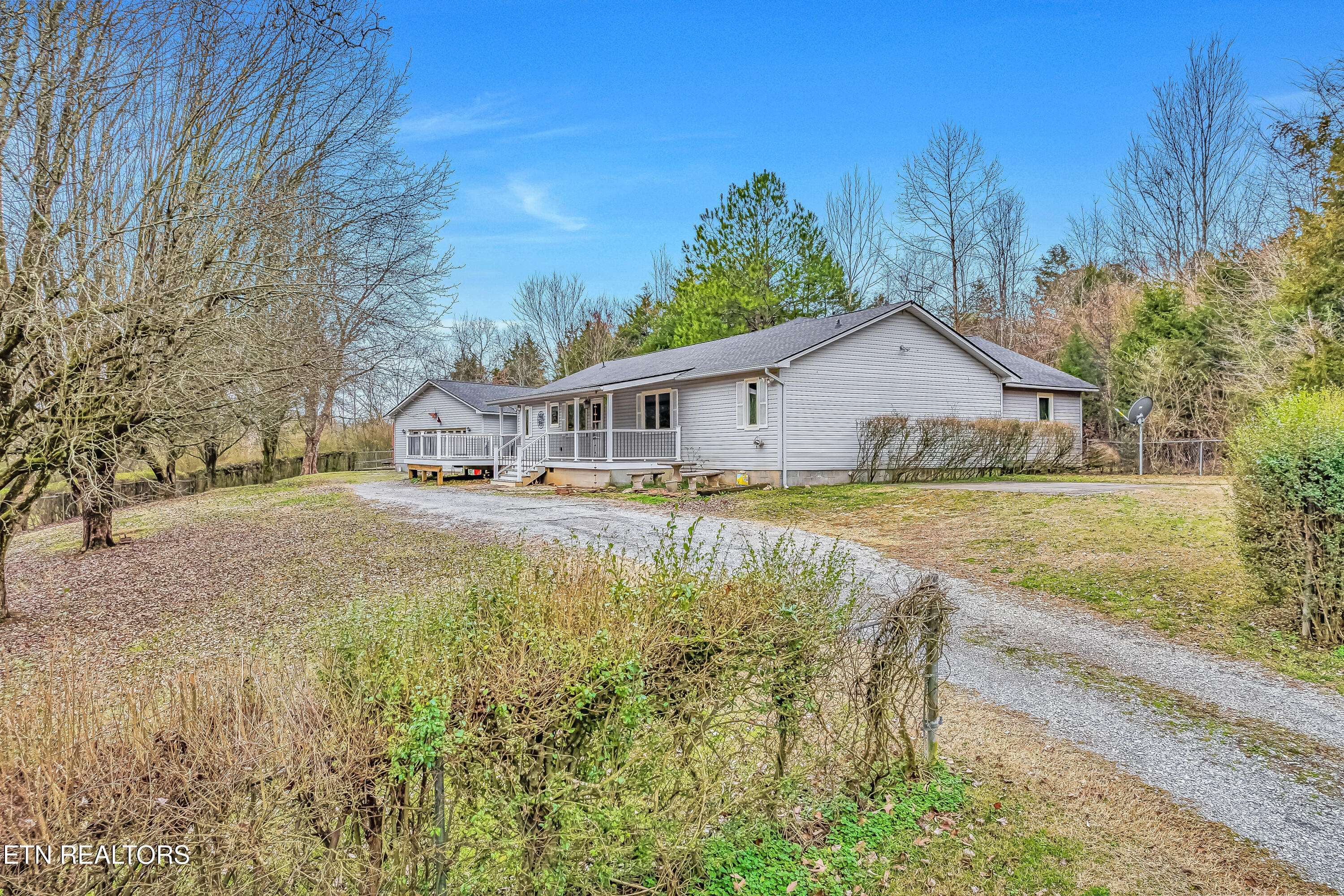 Athens, TN 37303,273 John J. Duncan Pkwy