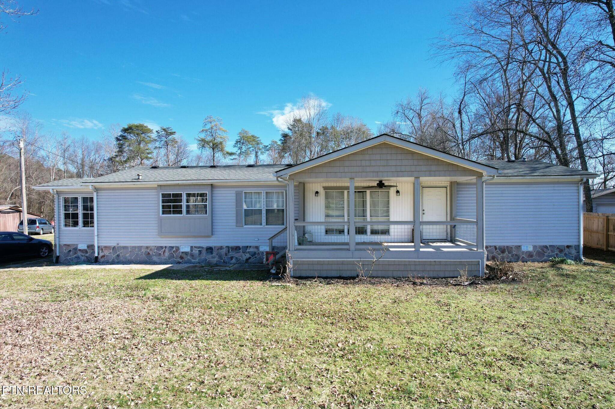 Spring City, TN 37381,330 Hilleary St