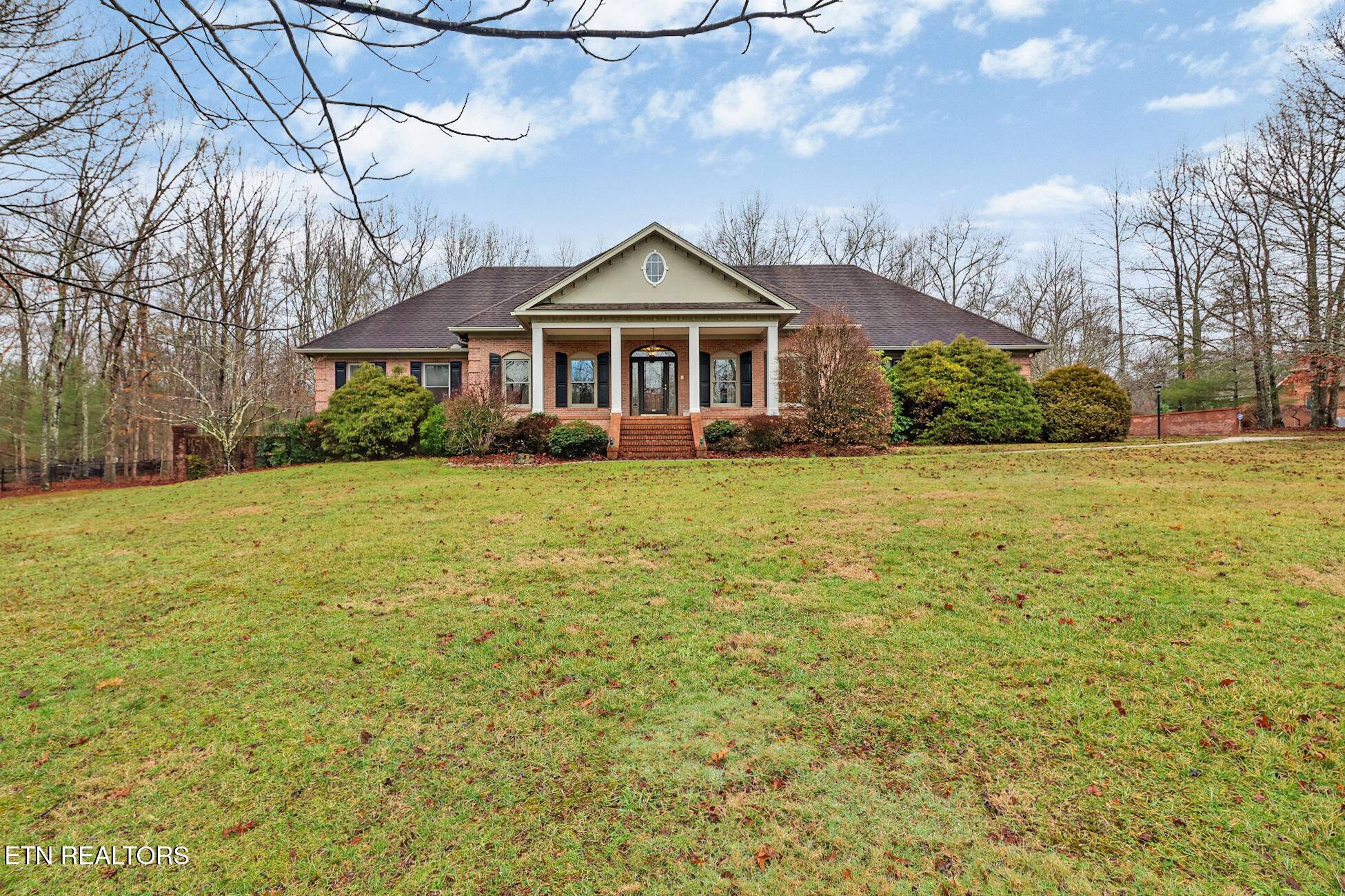 Crossville, TN 38555,499 Laurel CIR