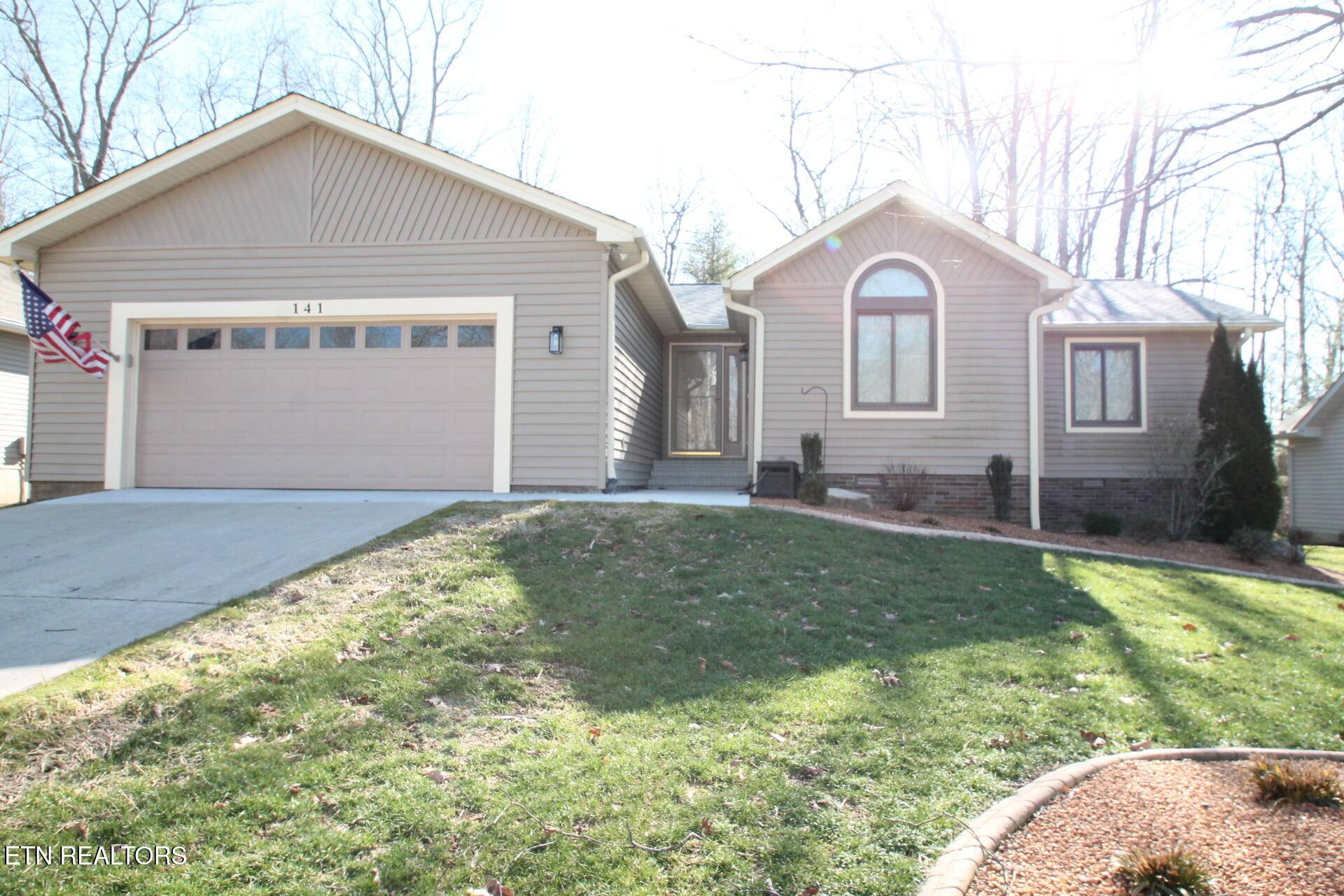 Crossville, TN 38558,141 Lakeside DR