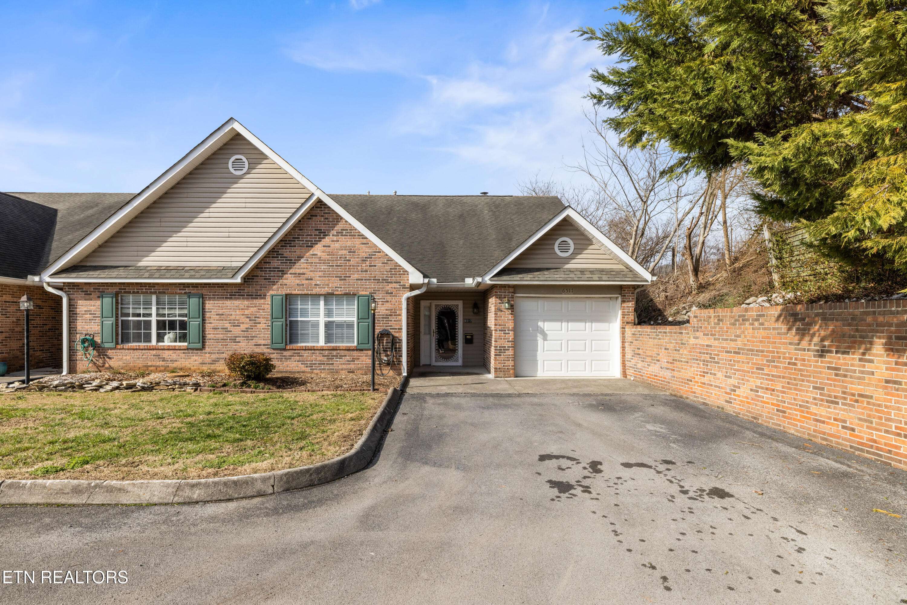 Knoxville, TN 37918,6517 Hickory Valley WAY