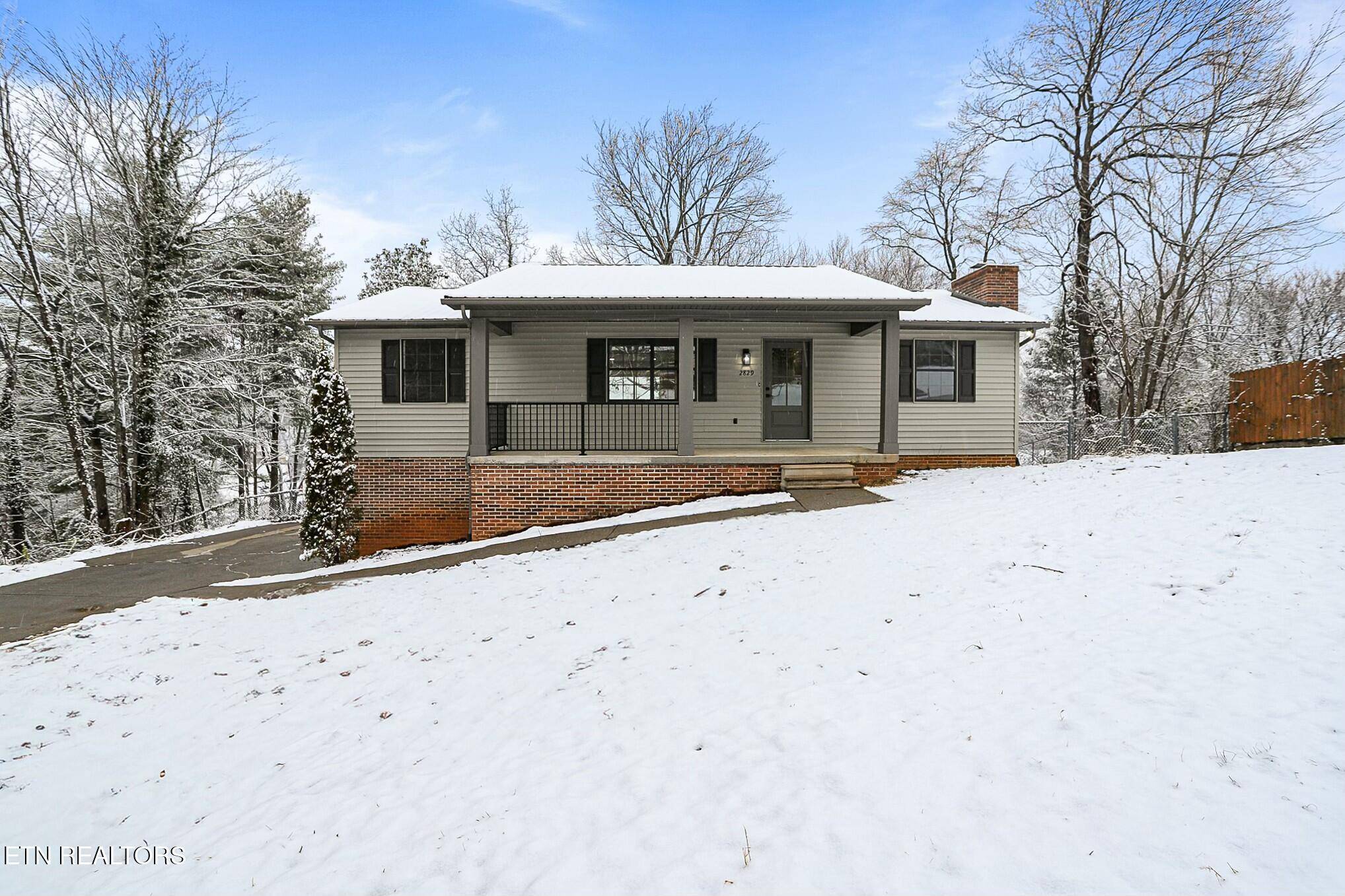 Maryville, TN 37801,2829 Cansler DR