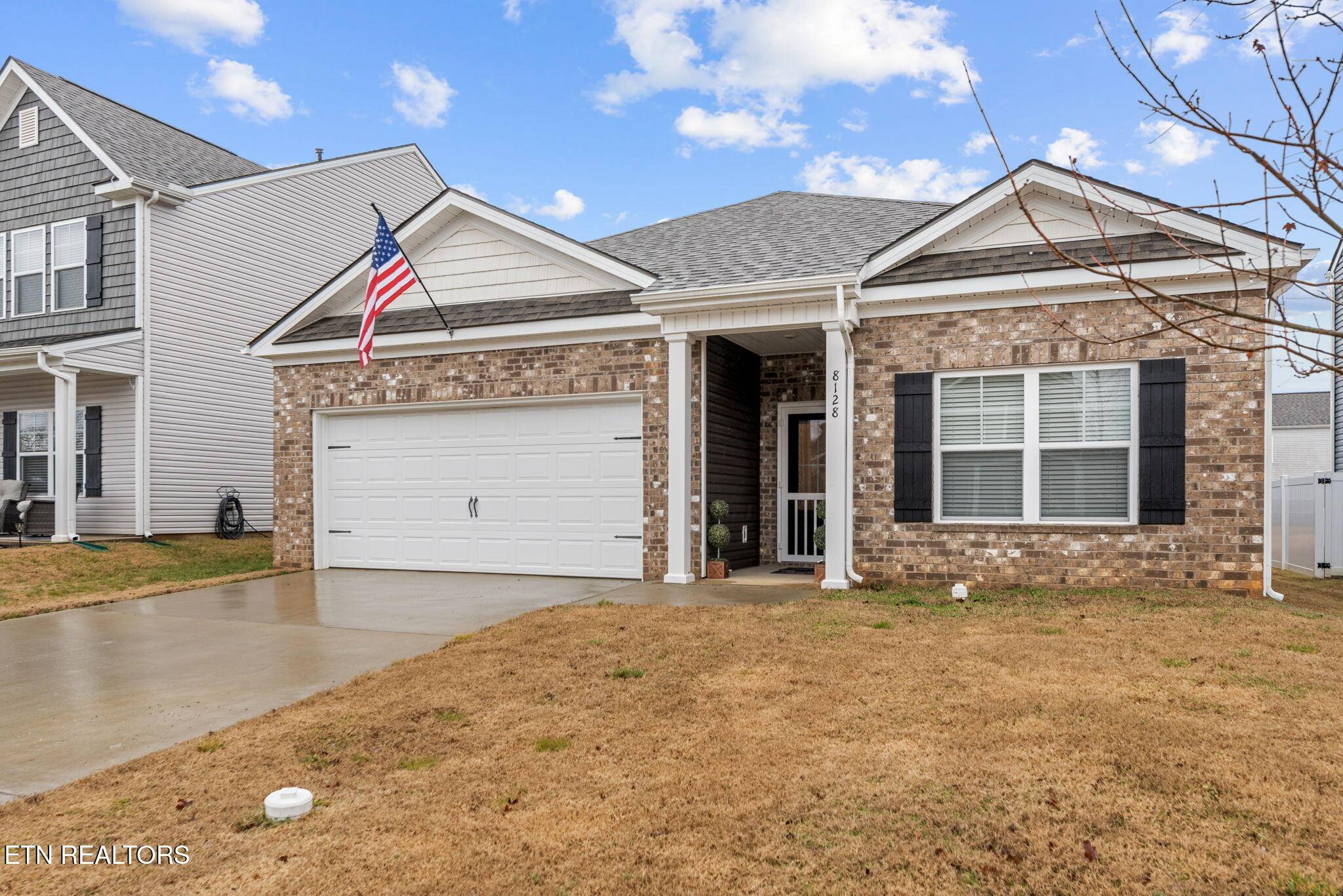 Knoxville, TN 37938,8128 Dennis Fox LN