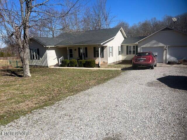 Clarkrange, TN 38553,892 Norris Rd