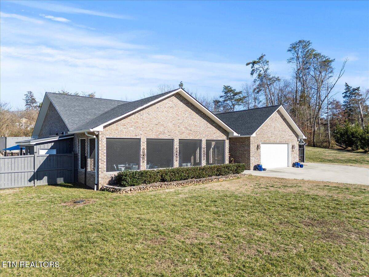 Maryville, TN 37801,846 & 845 Quietlands DR