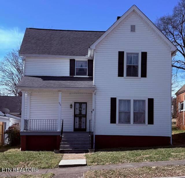 Lenoir City, TN 37771,302 B St