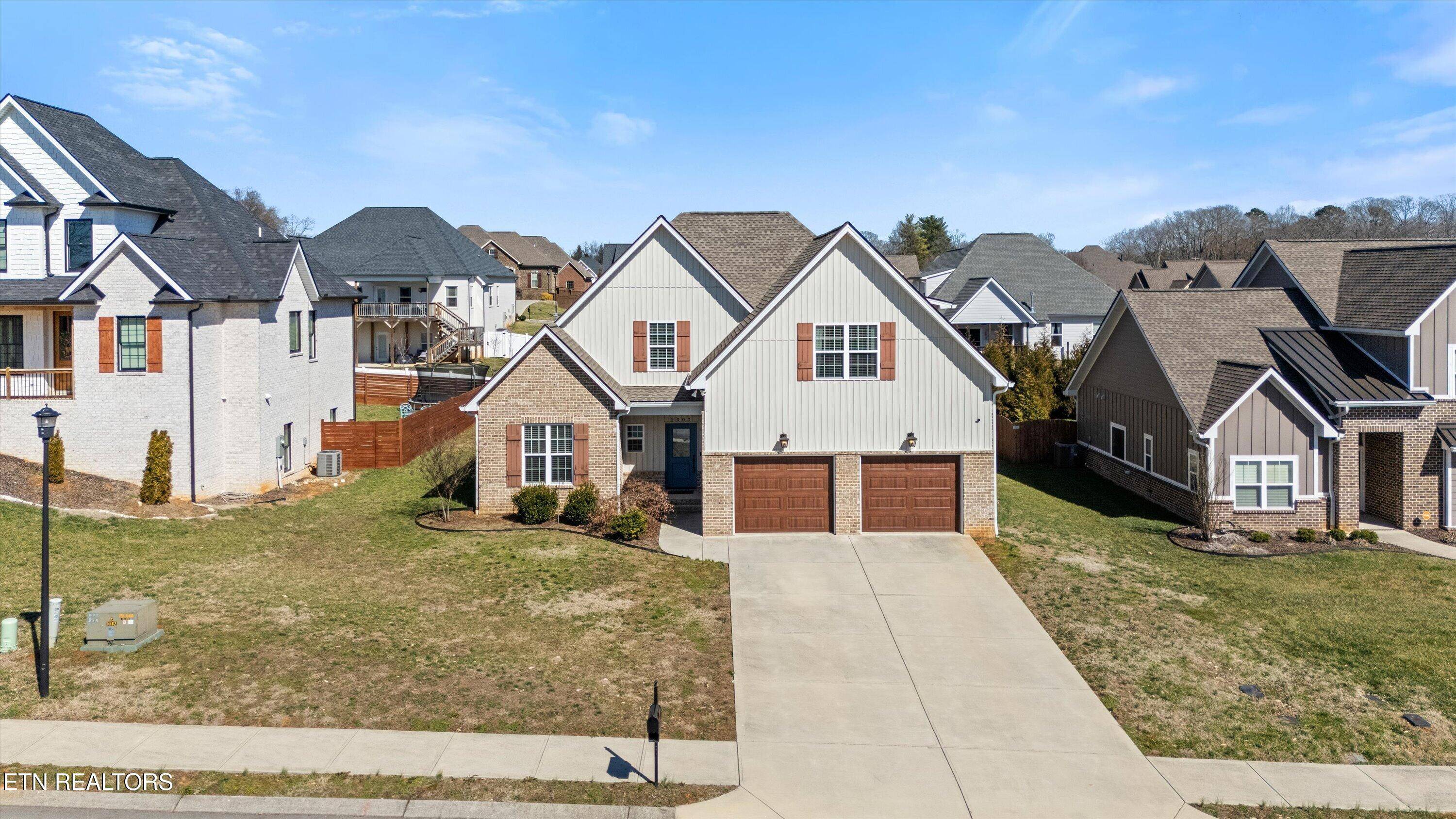 Maryville, TN 37803,2007 Logan DR