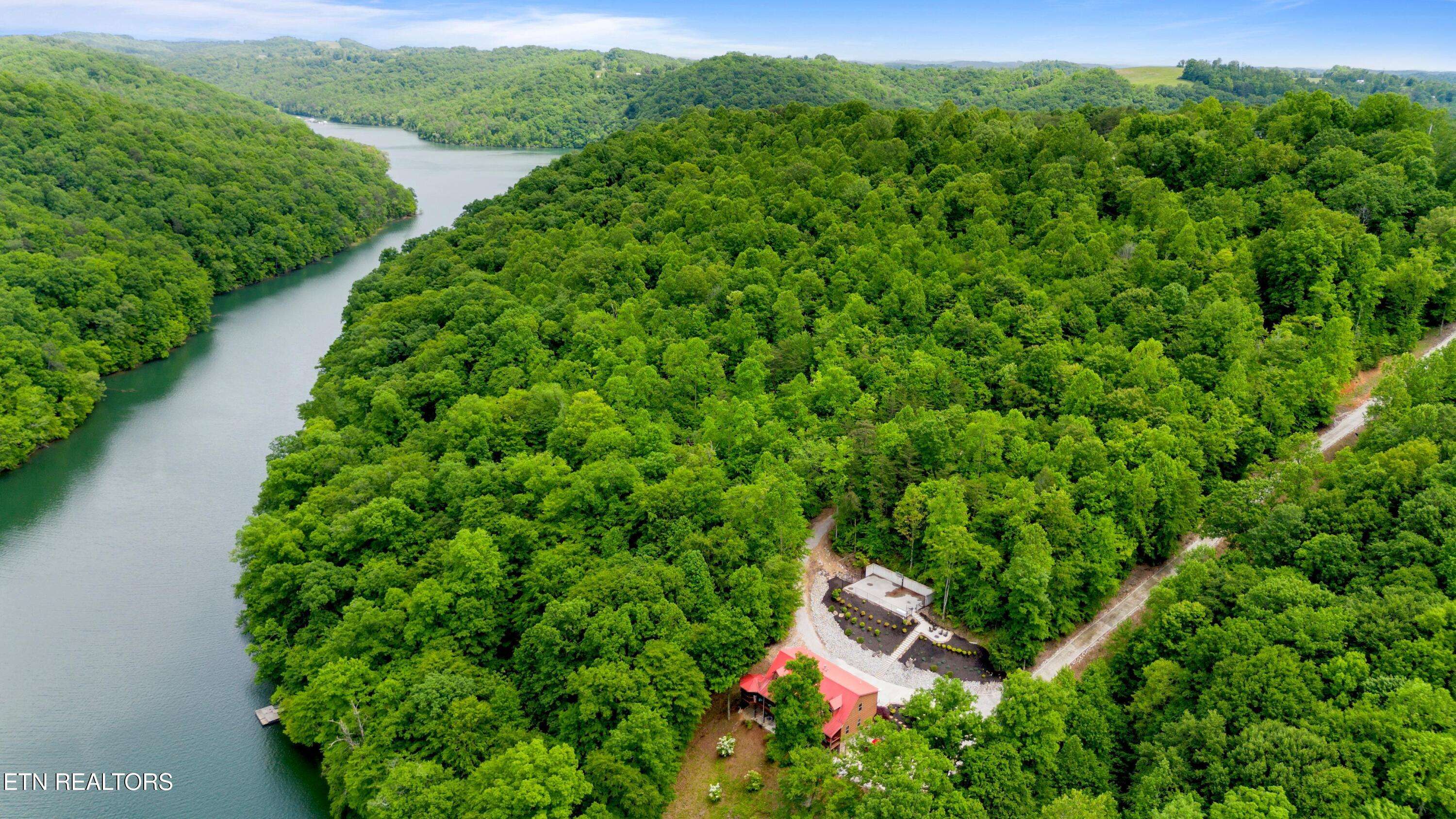 Jacksboro, TN 37757,715 Landmark Rd