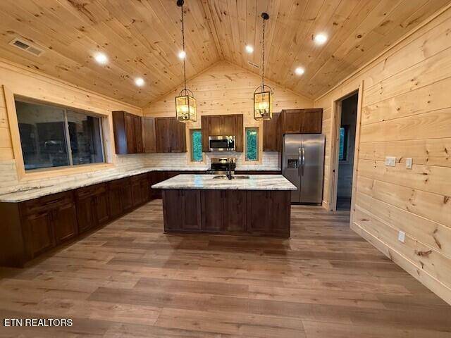Sevierville, TN 37862,1841 Pinestand Ridge WAY