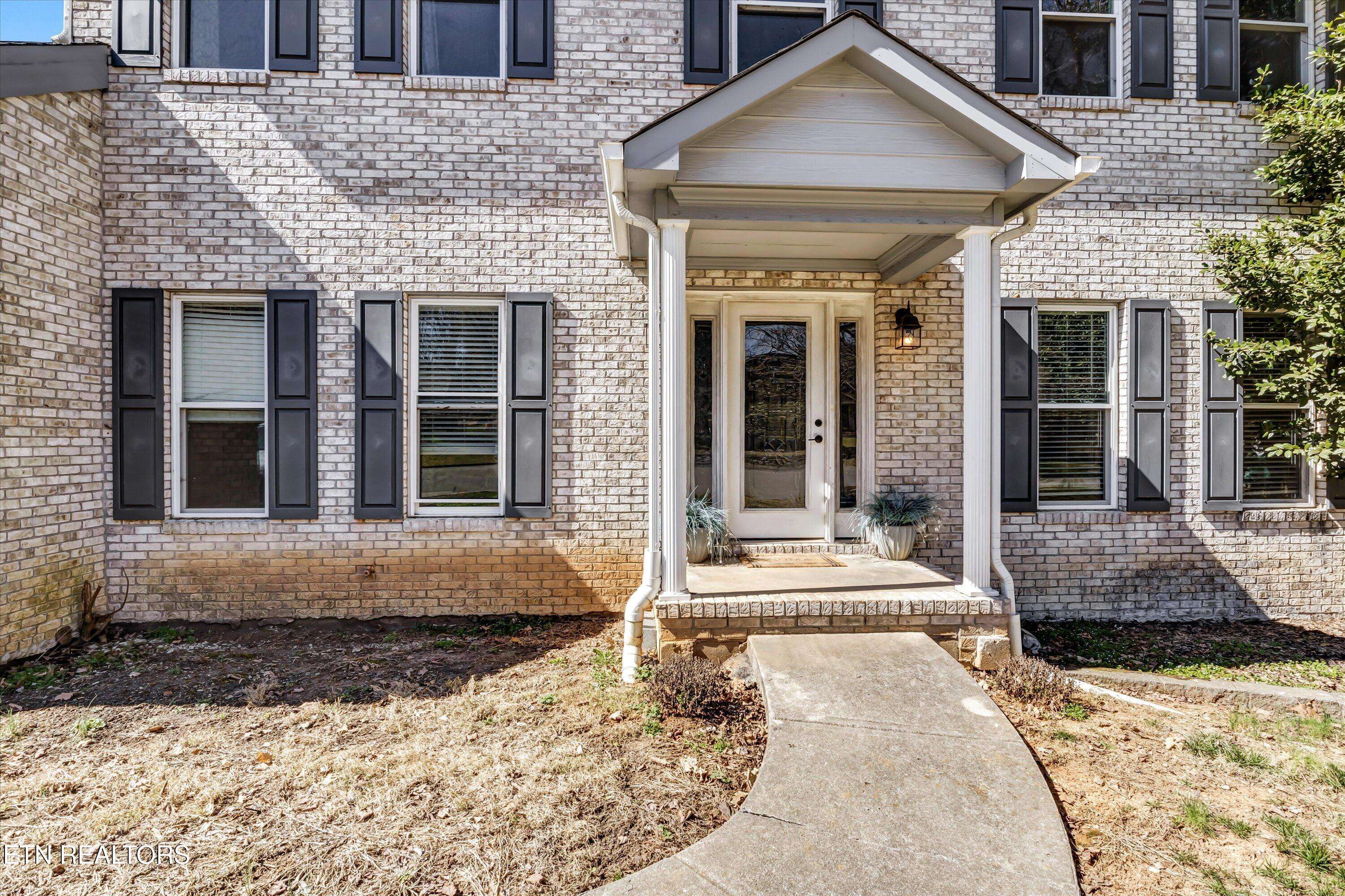 Knoxville, TN 37923,8464 Mecklenburg CT