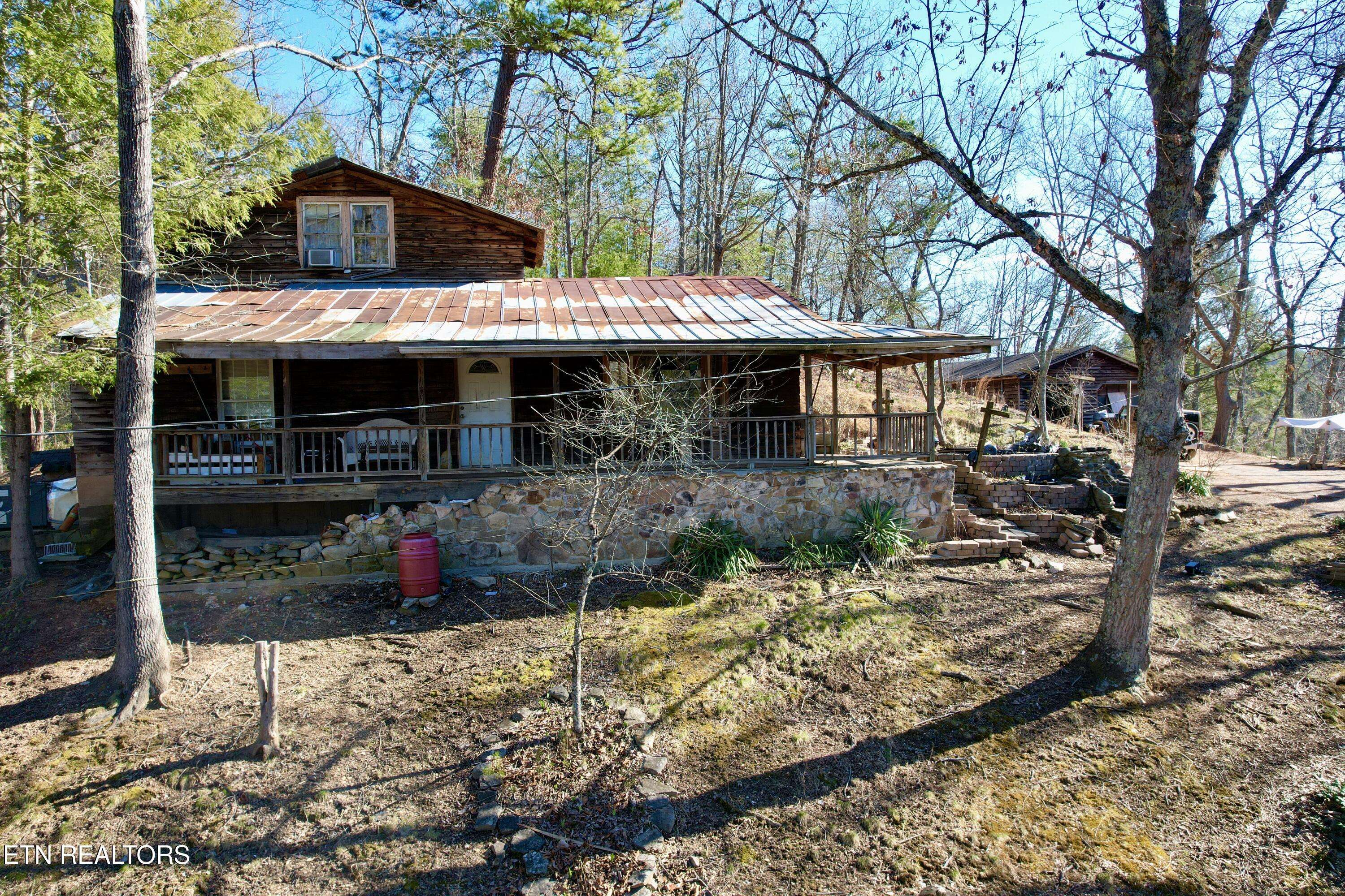 Sevierville, TN 37876,2030 Mountain Spring WAY