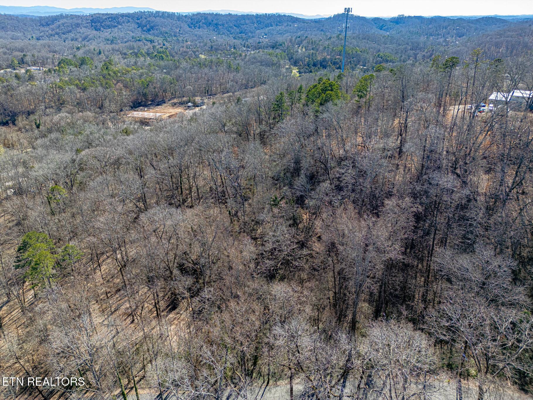 Knoxville, TN 37920,4921 Wise Hills Rd