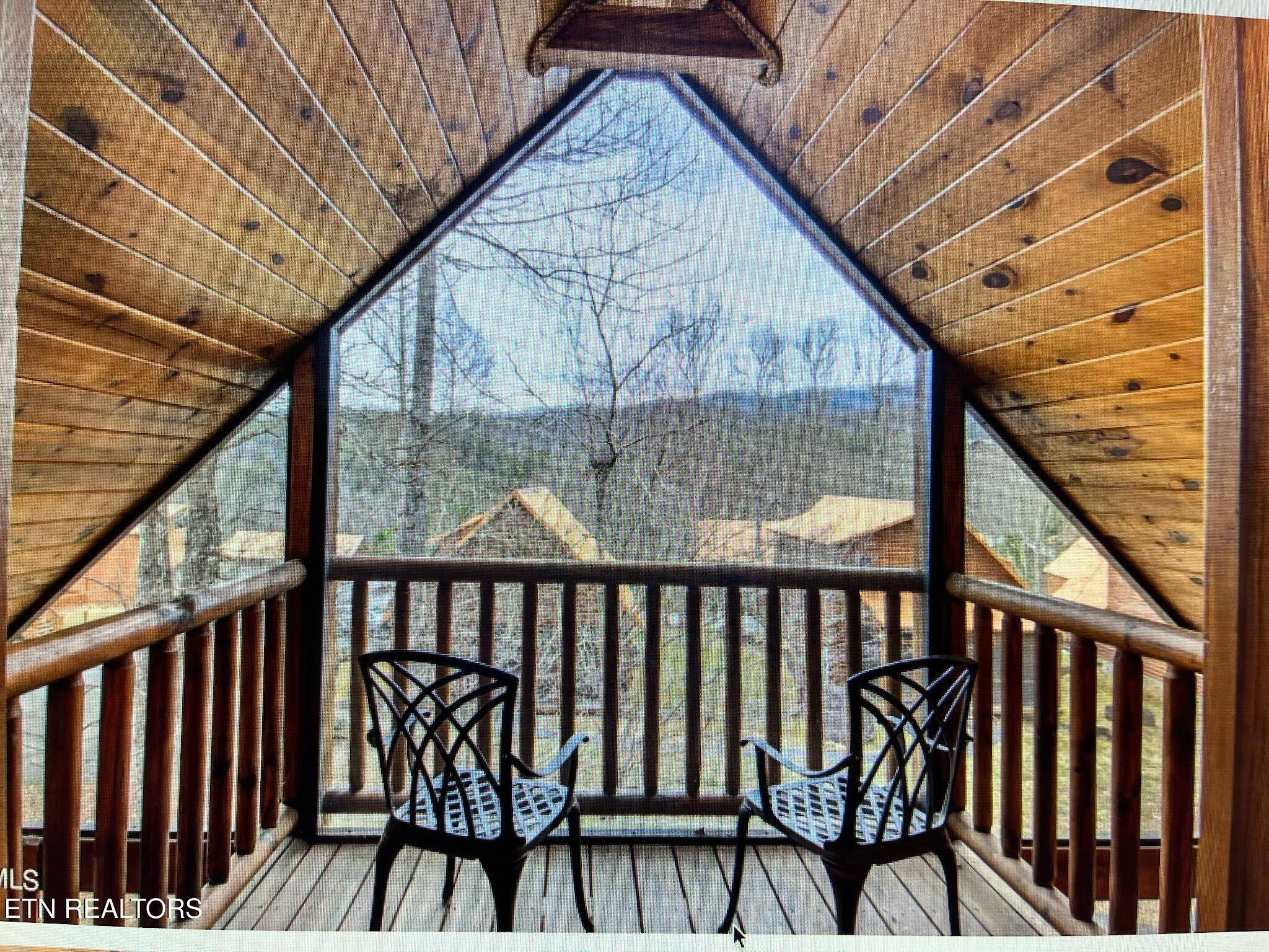 Gatlinburg, TN 37738,131 White Oak Resort WAY