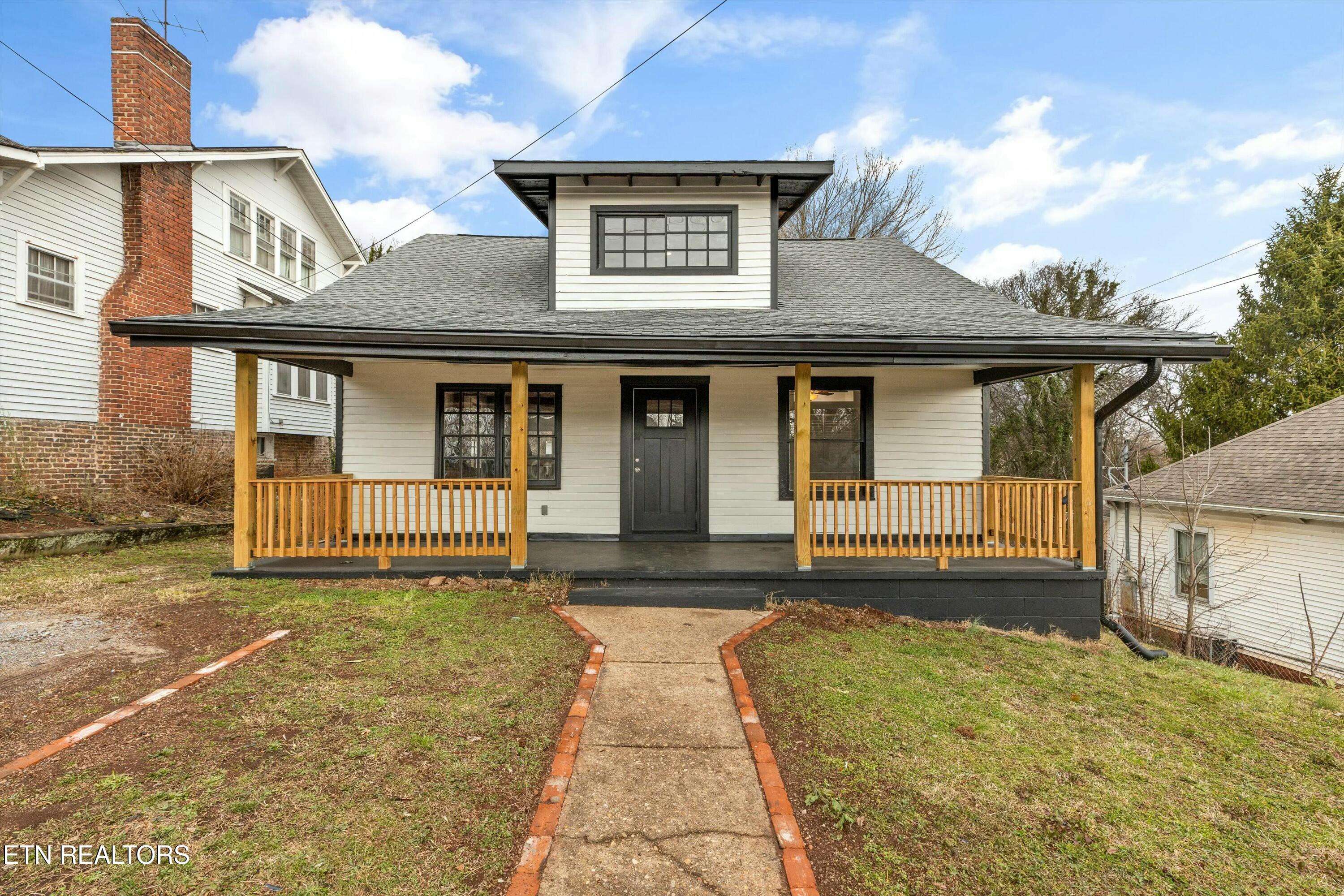 Maryville, TN 37803,521 Mountain View Ave