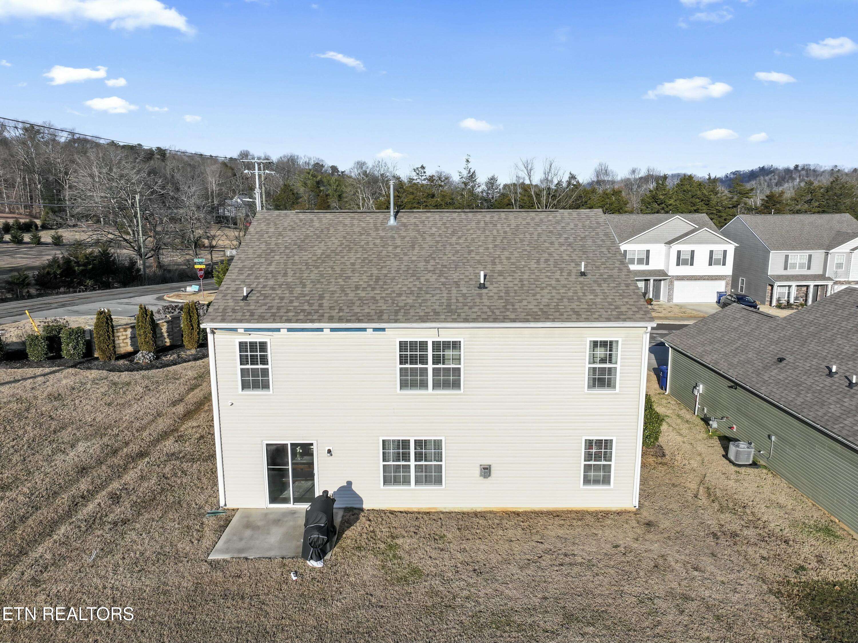 Heiskell, TN 37754,9531 Avian Forest LN