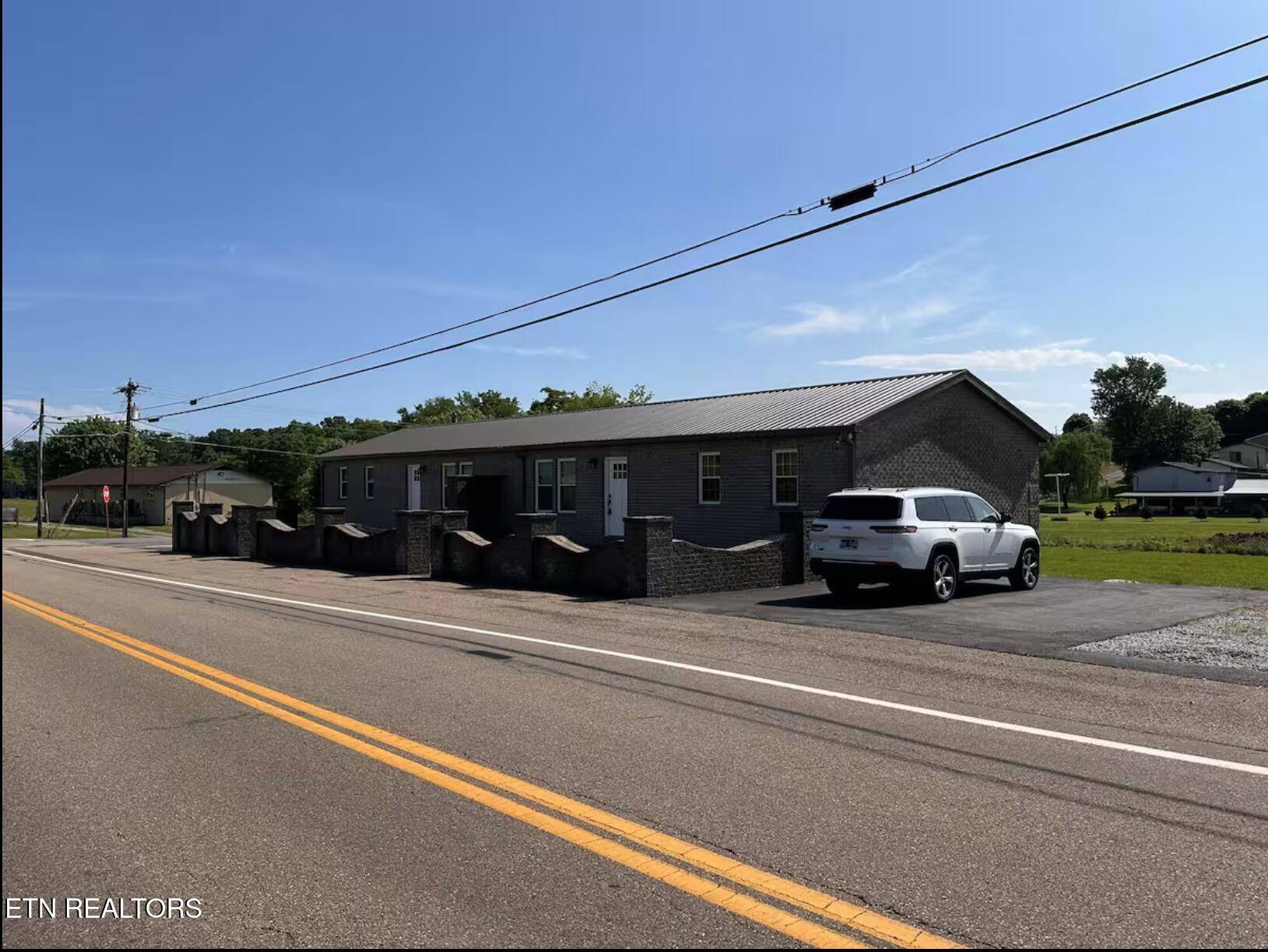 Dandridge, TN 37725,1065 Valley Home Rd