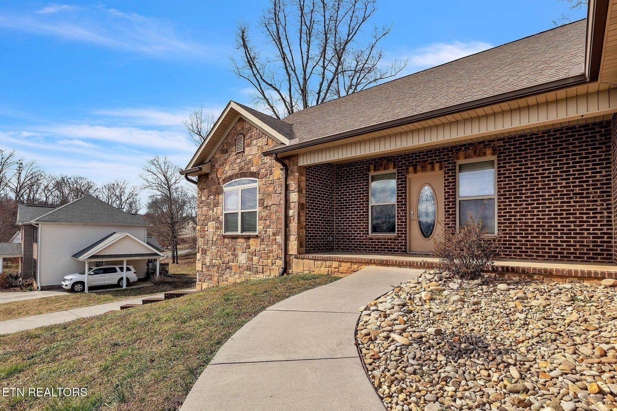 Seymour, TN 37865,354 Meadowlake CIR