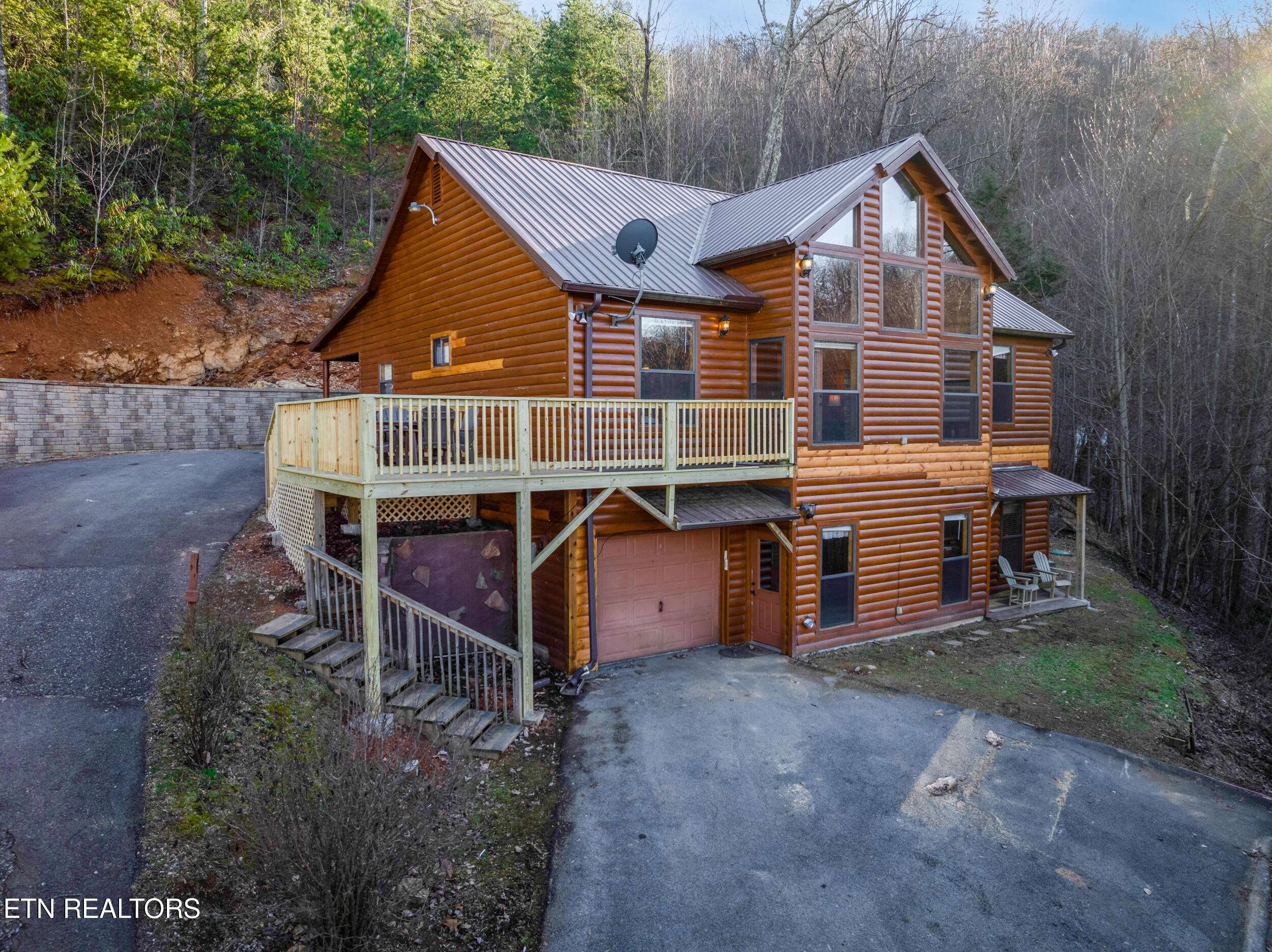 Sevierville, TN 37862,3110 Cove Ridge WAY