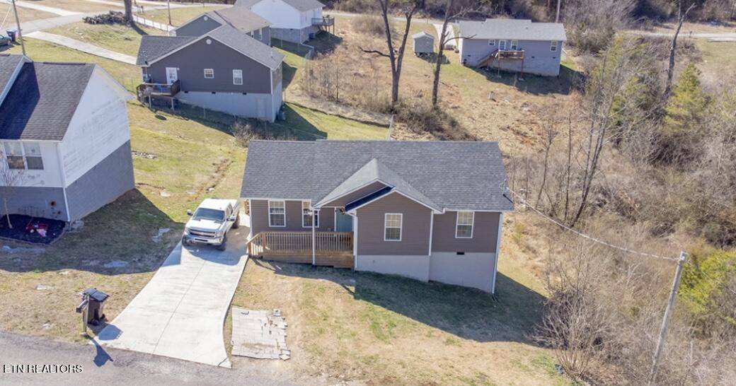 Lafollette, TN 37766,236 Sandy Hill Rd