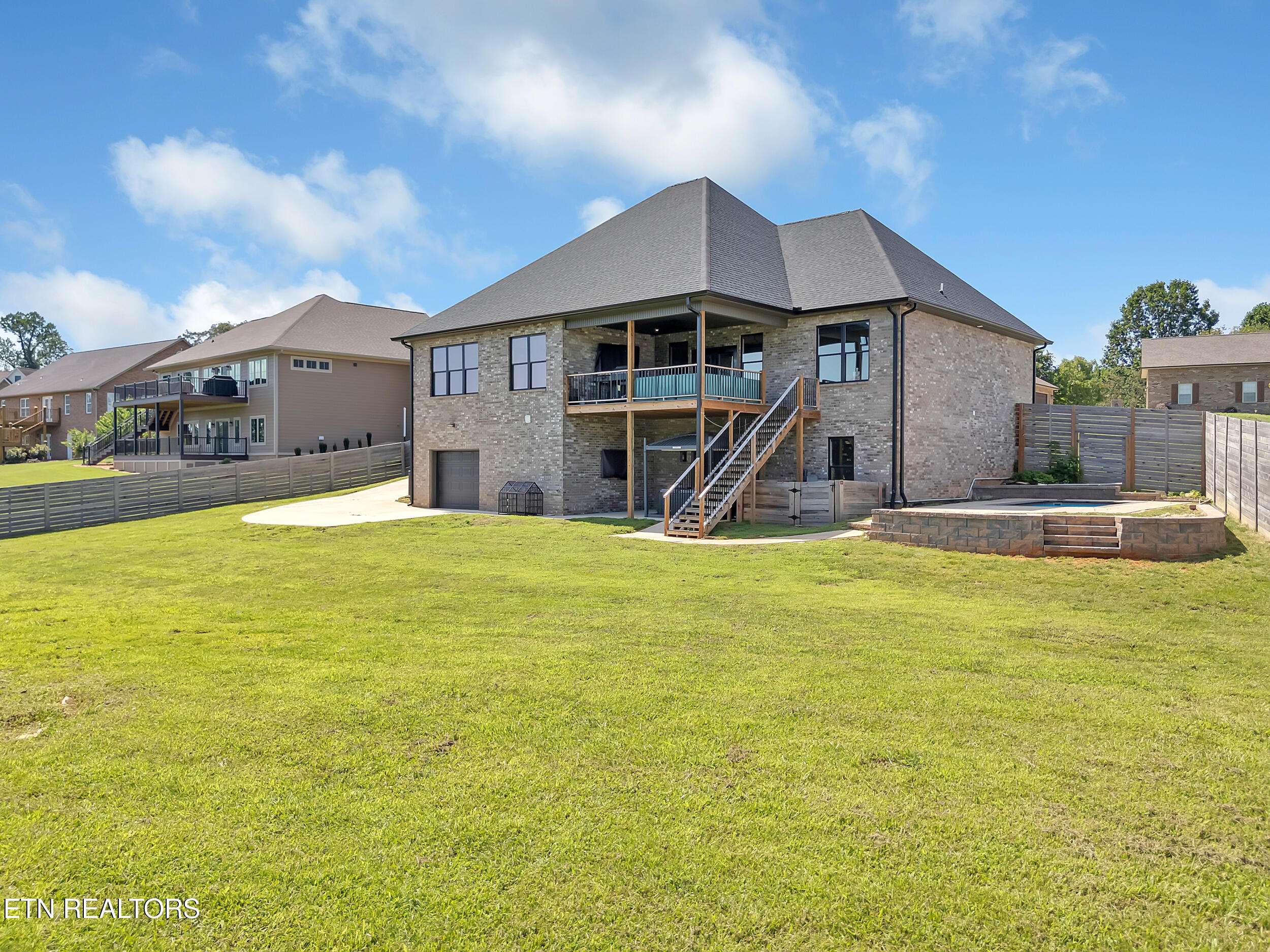 Greenback, TN 37742,1216 Houston Springs Rd